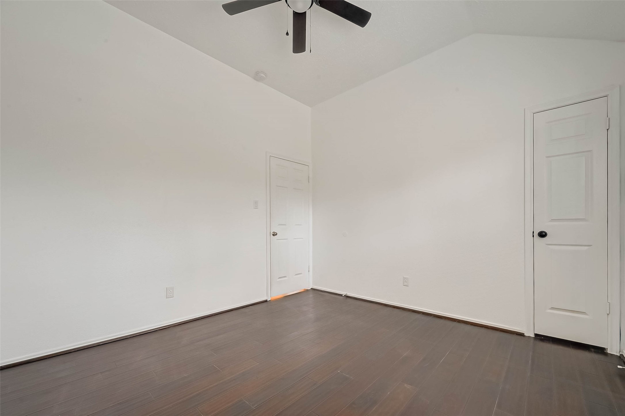 22739 Brafferton Lane Property Photo 31