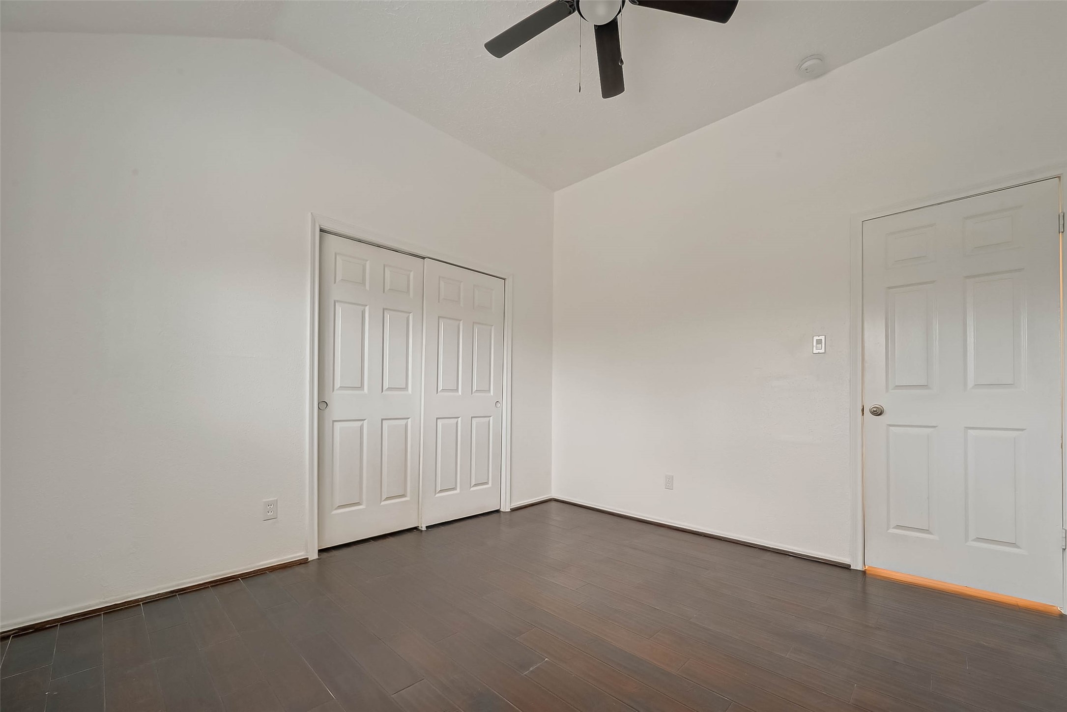 22739 Brafferton Lane Property Photo 32