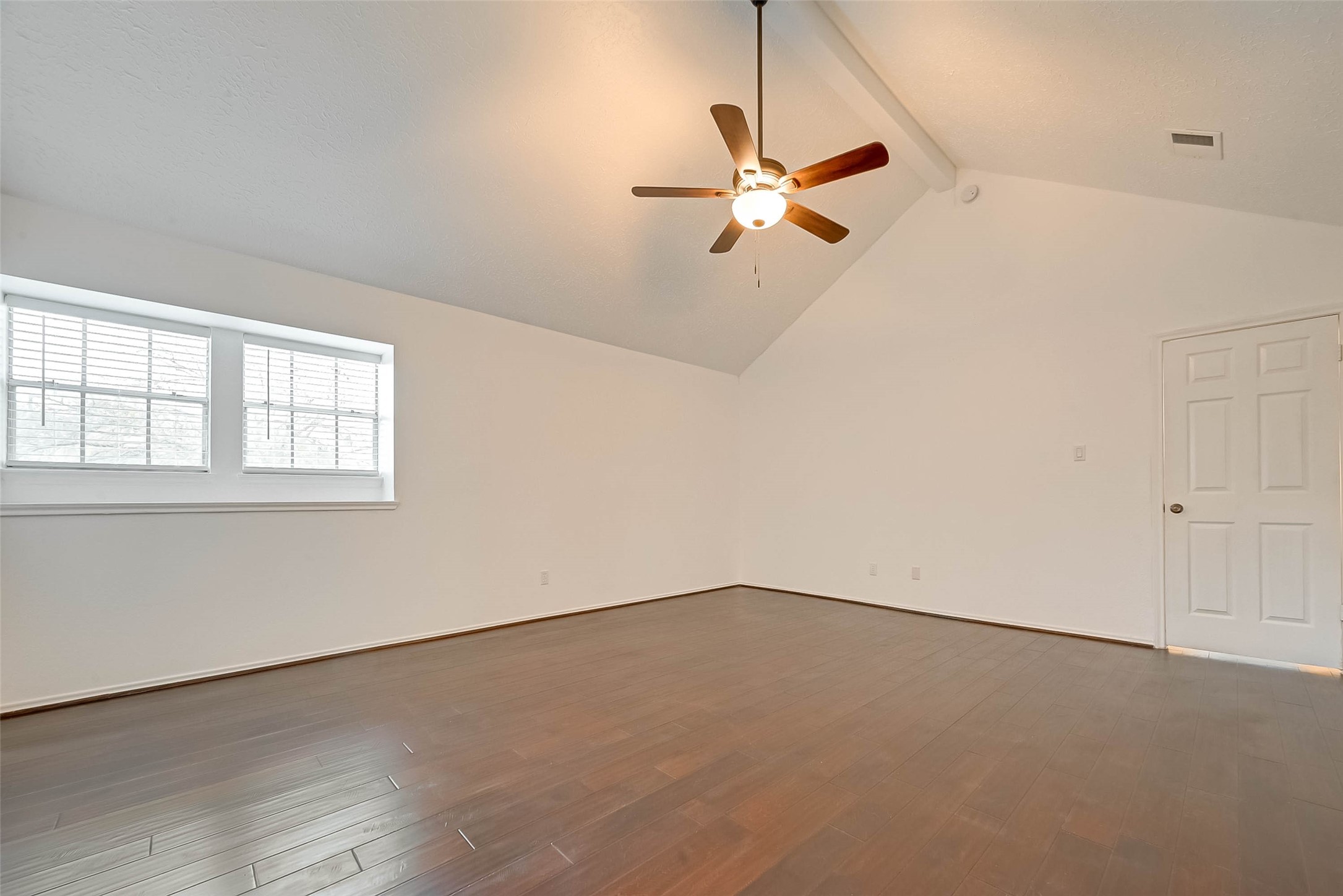 22739 Brafferton Lane Property Photo 36