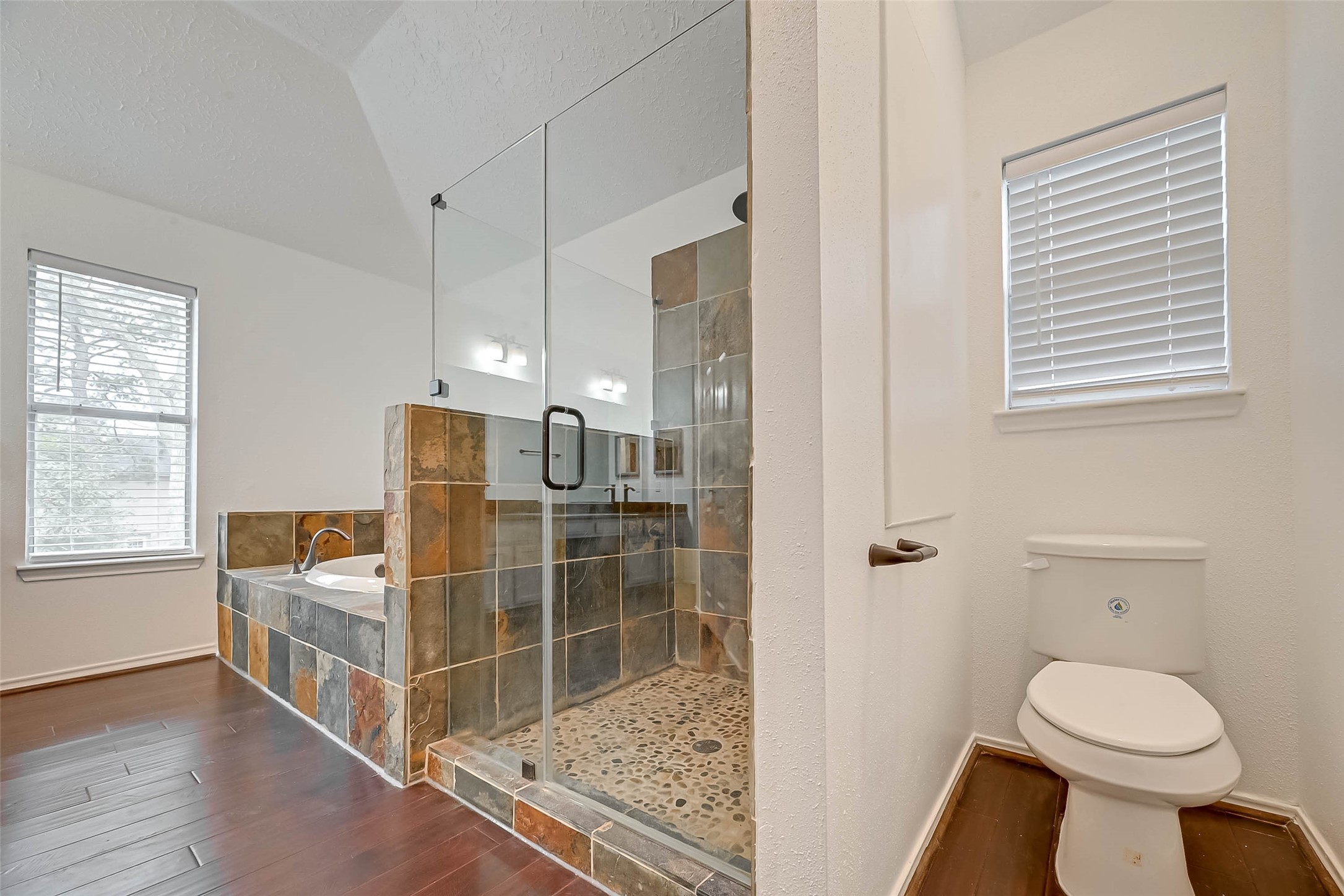 22739 Brafferton Lane Property Photo 41