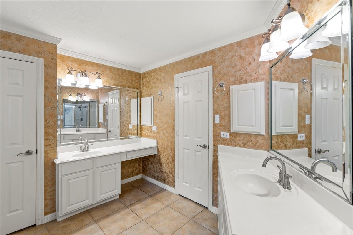6203 Dove Fern Court Property Photo 21