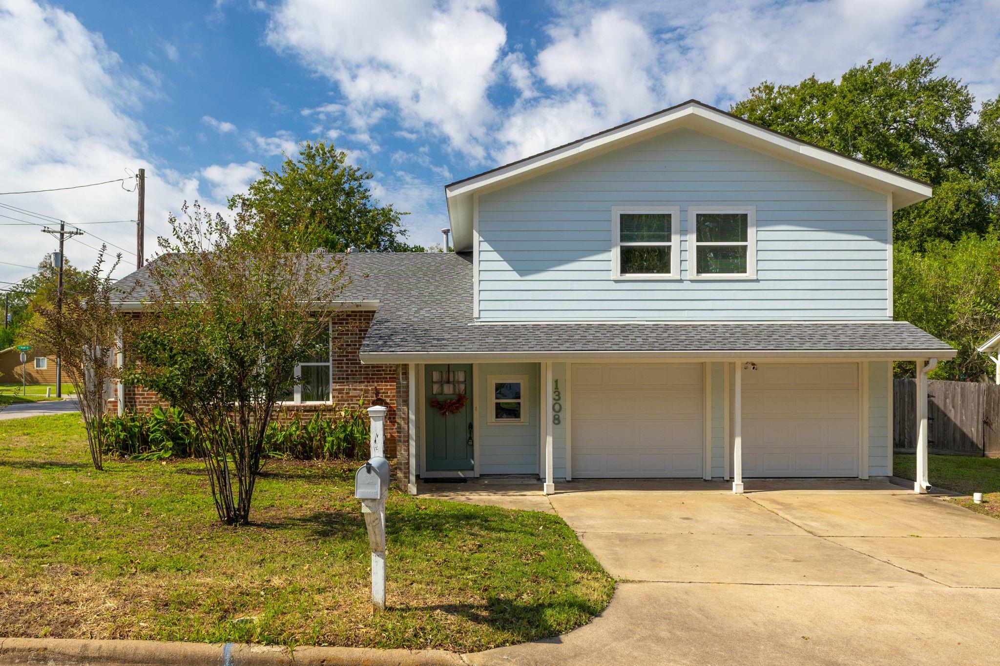 1308 Marie Street, Brenham Tx 77833 Property Photo 1