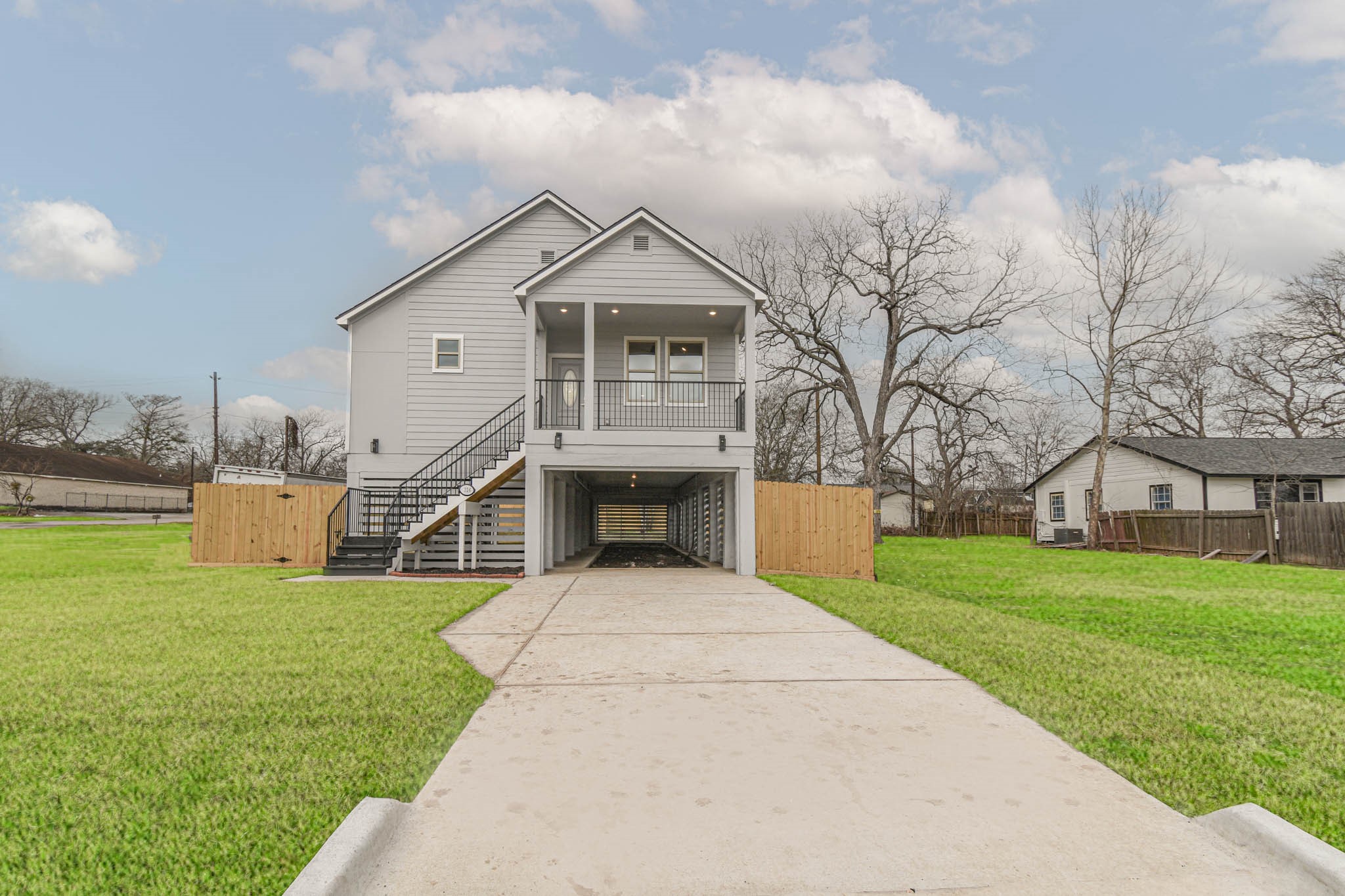 316 6th Street Property Photo 1