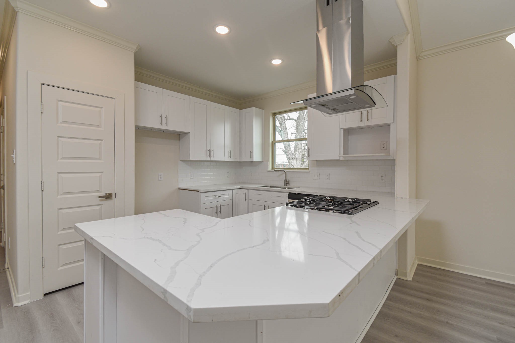 316 6th Street Property Photo 10