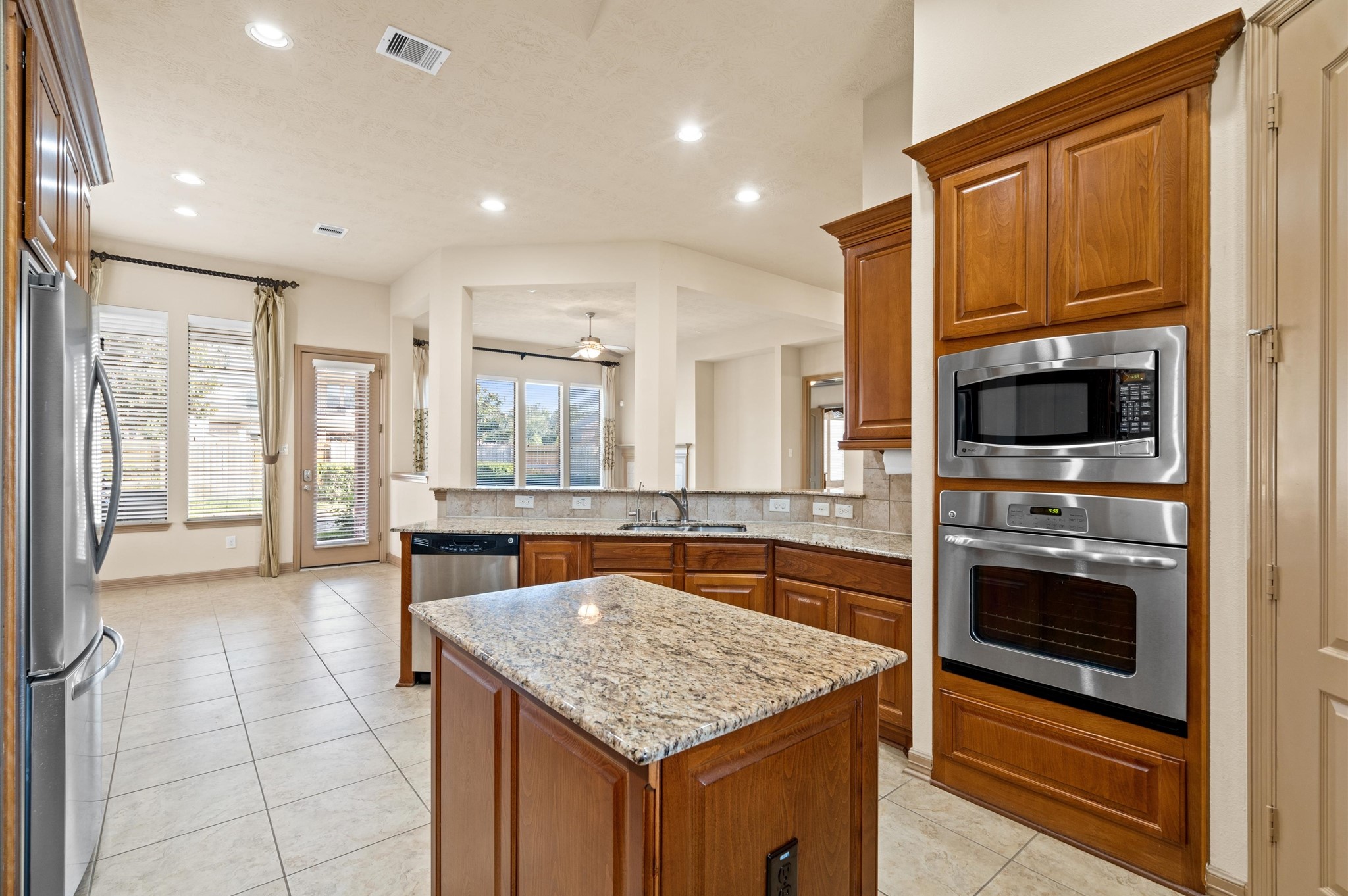 4615 Marbrook Meadow Lane Property Photo 9