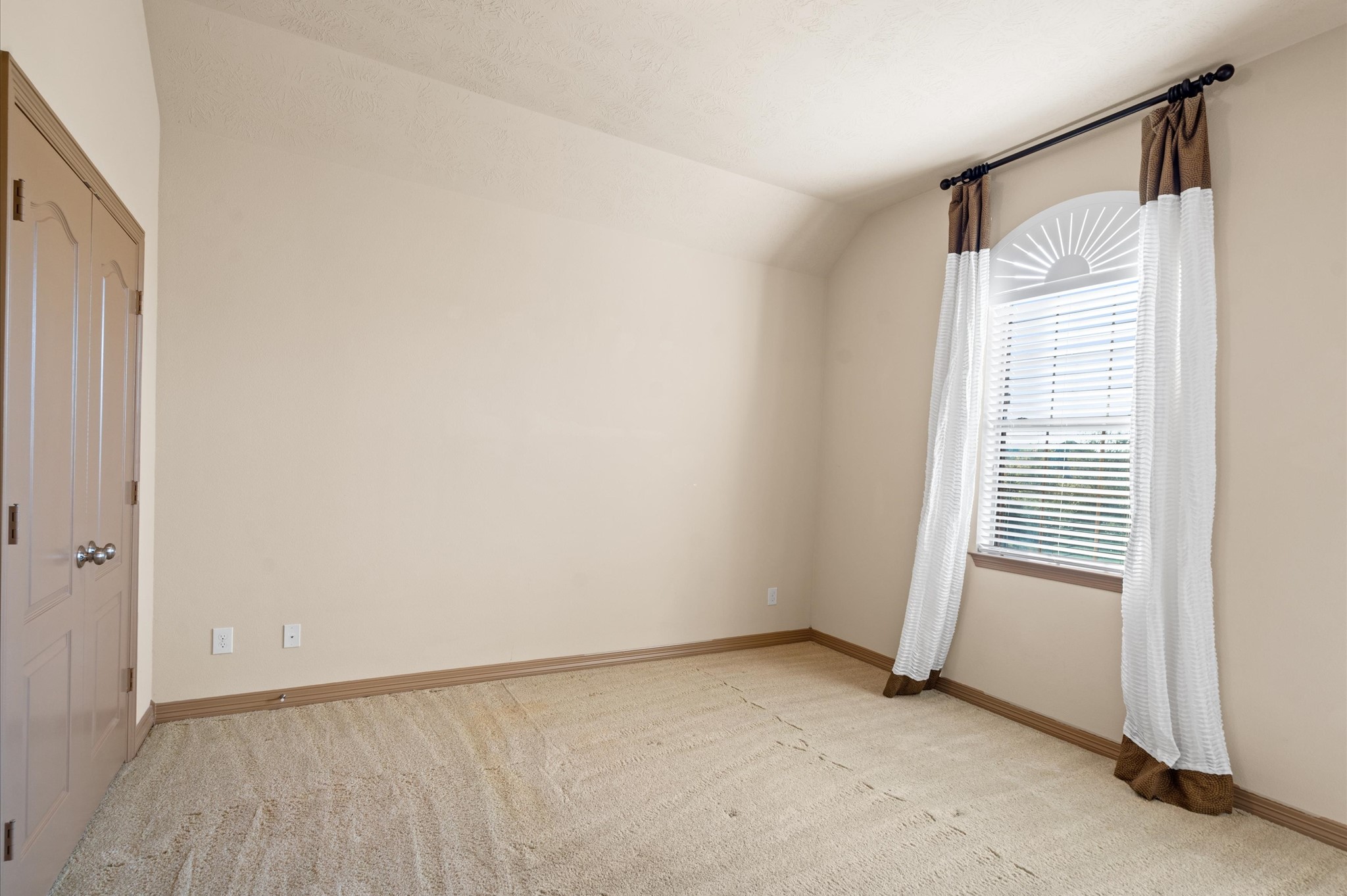 4615 Marbrook Meadow Lane Property Photo 24