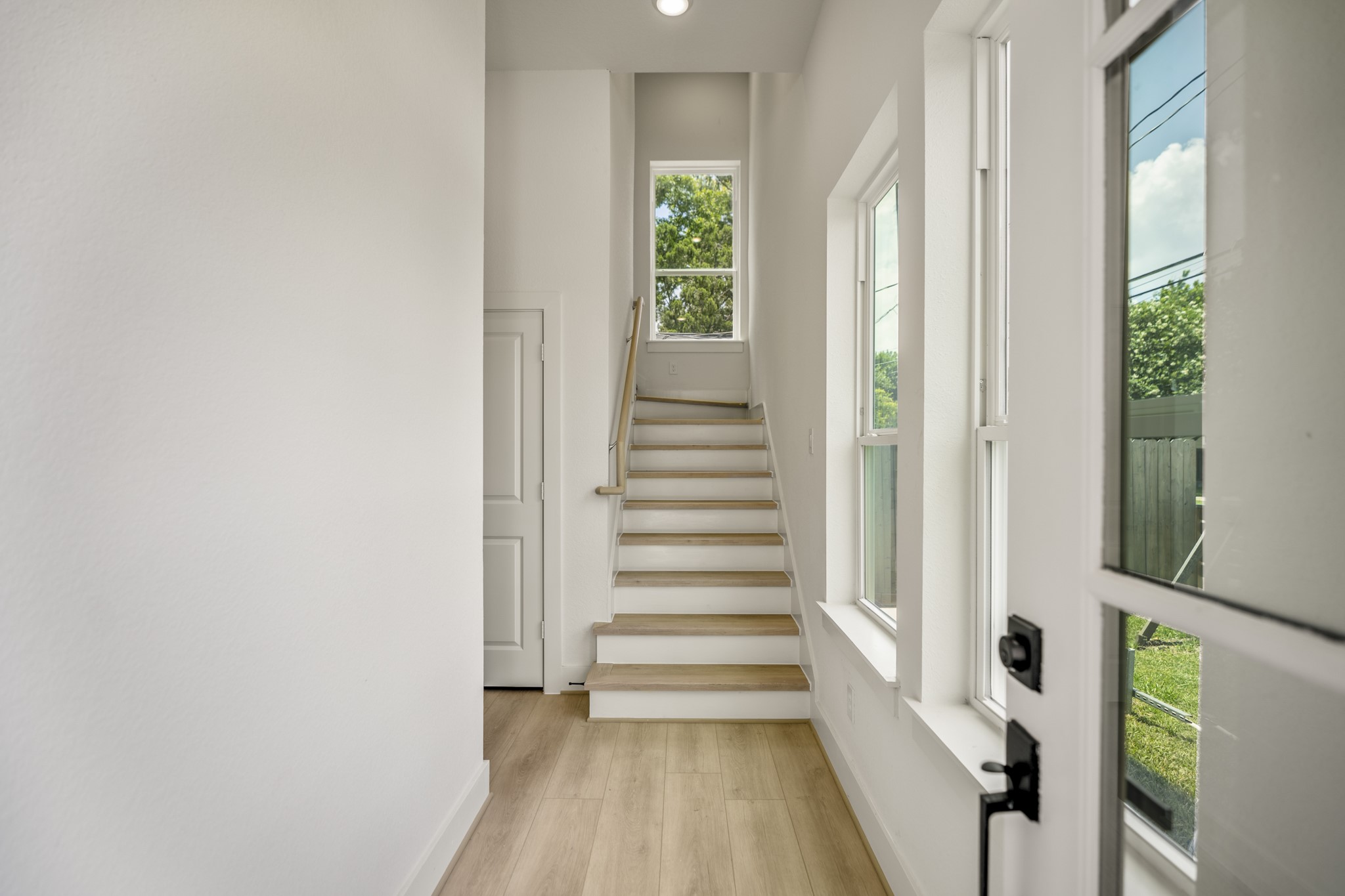 1224 E 23rd Street Property Photo 14