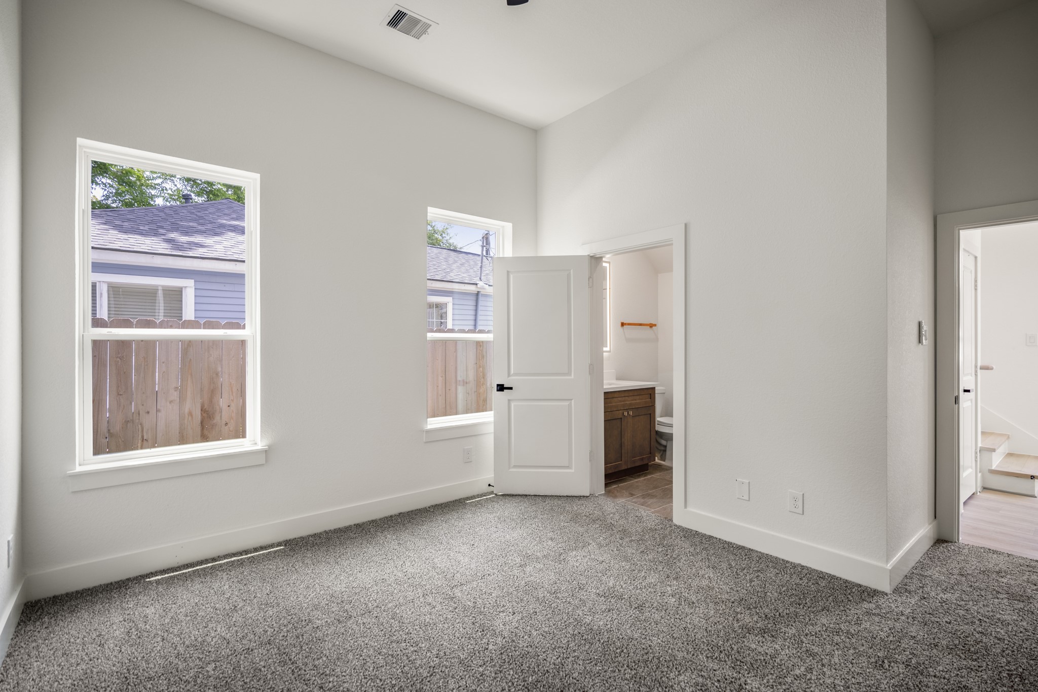 1224 E 23rd Street Property Photo 18