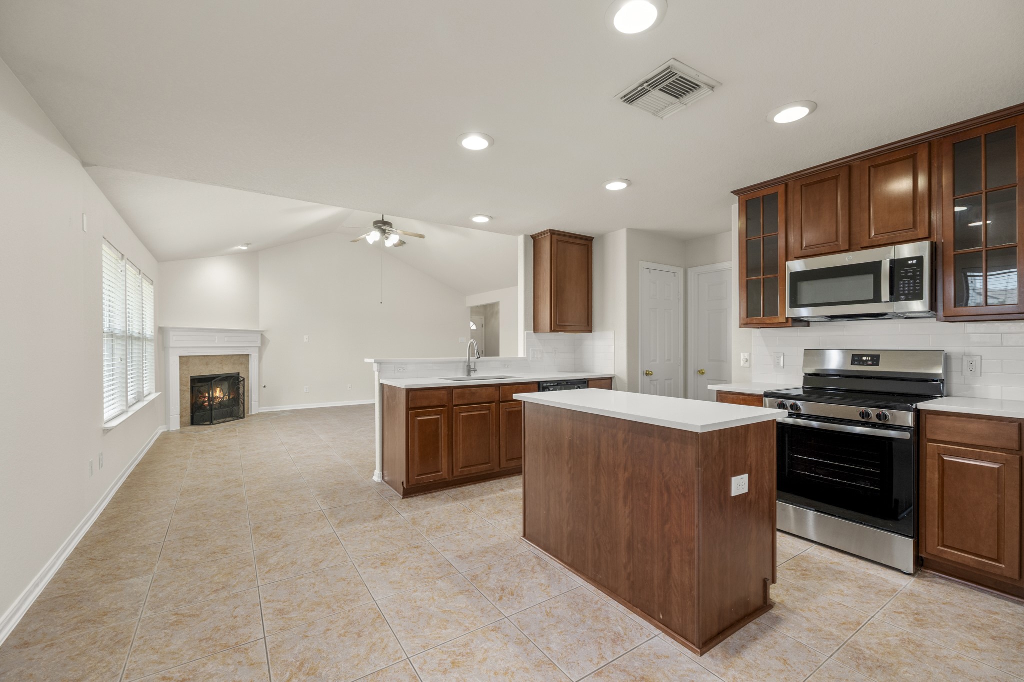 25511 Twister Trail Property Photo 11