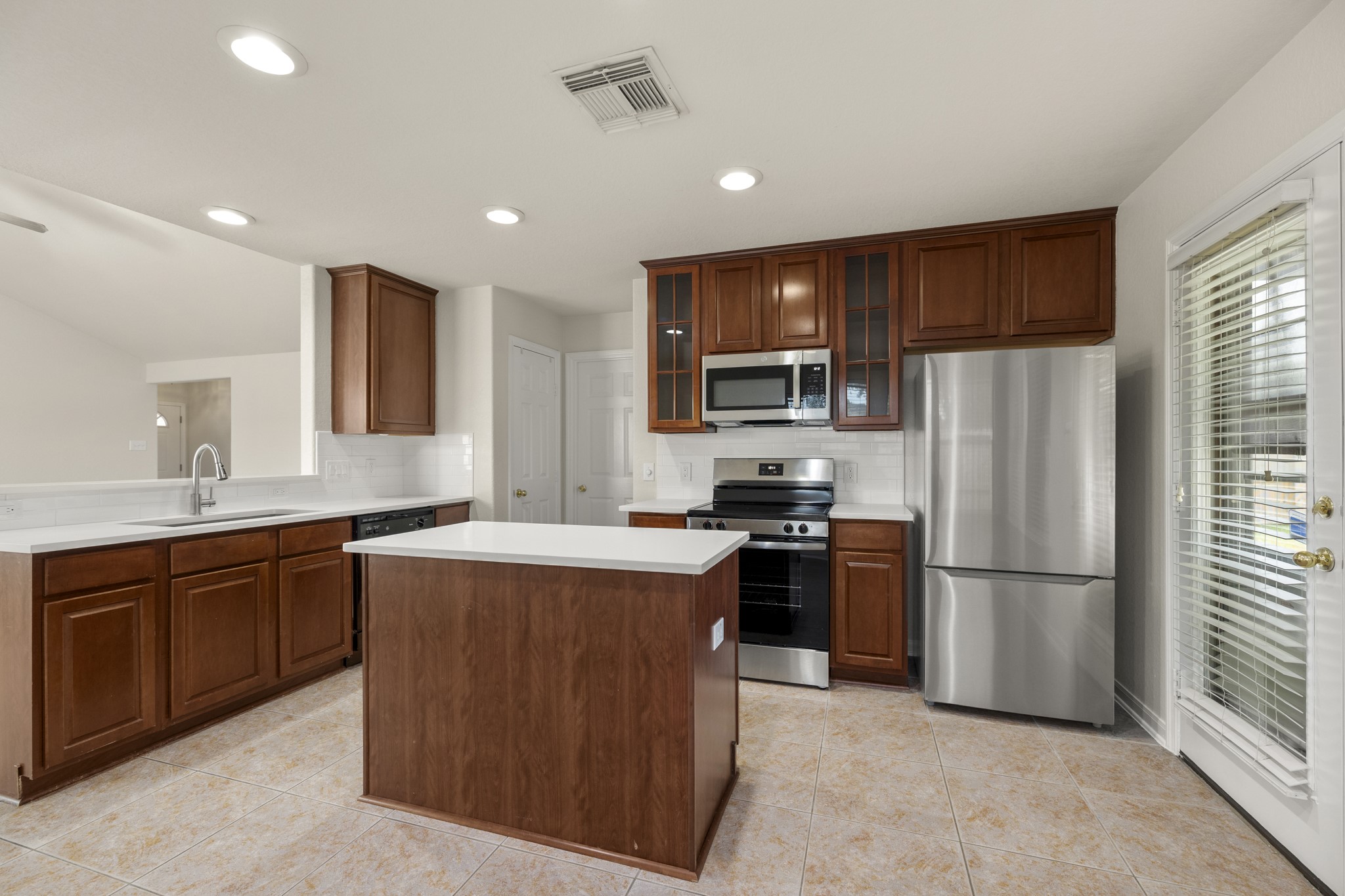 25511 Twister Trail Property Photo 12
