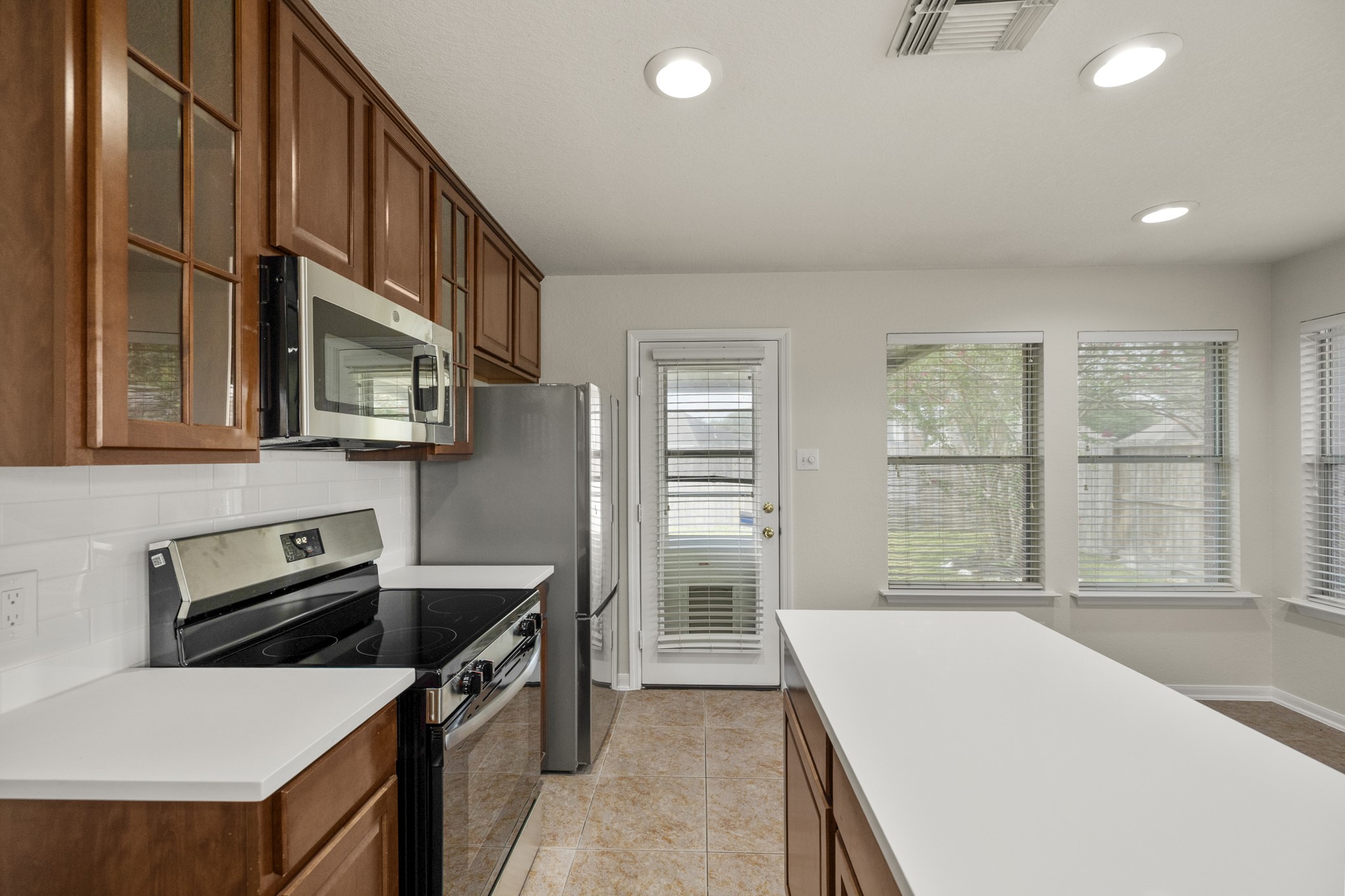 25511 Twister Trail Property Photo 13