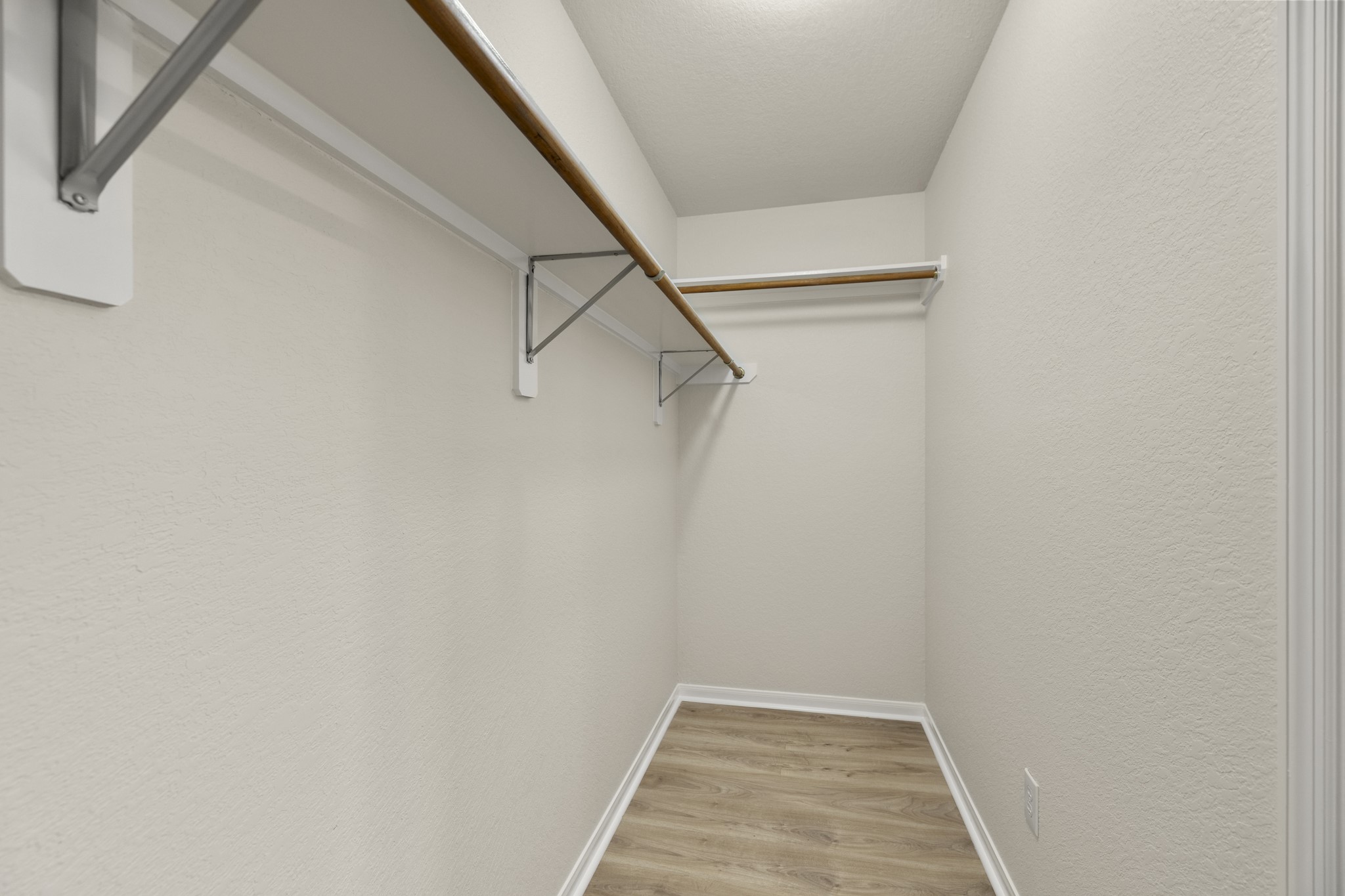 25511 Twister Trail Property Photo 17