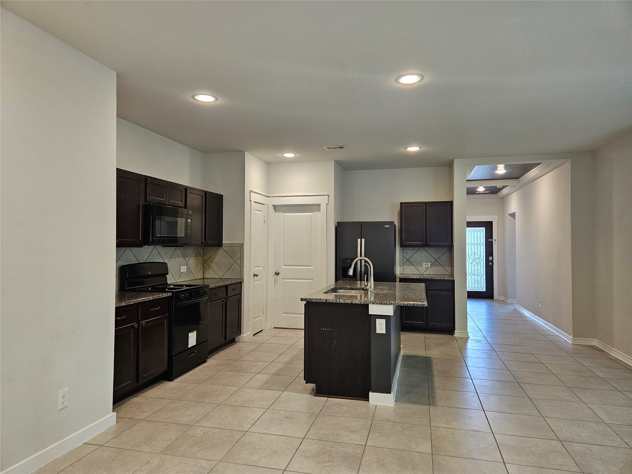 2833 Bretton Woods Drive Property Photo 8