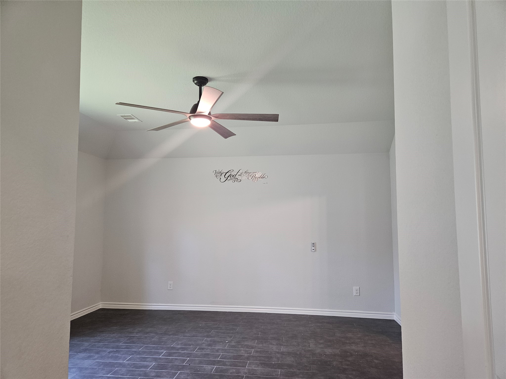 2833 Bretton Woods Drive Property Photo 10