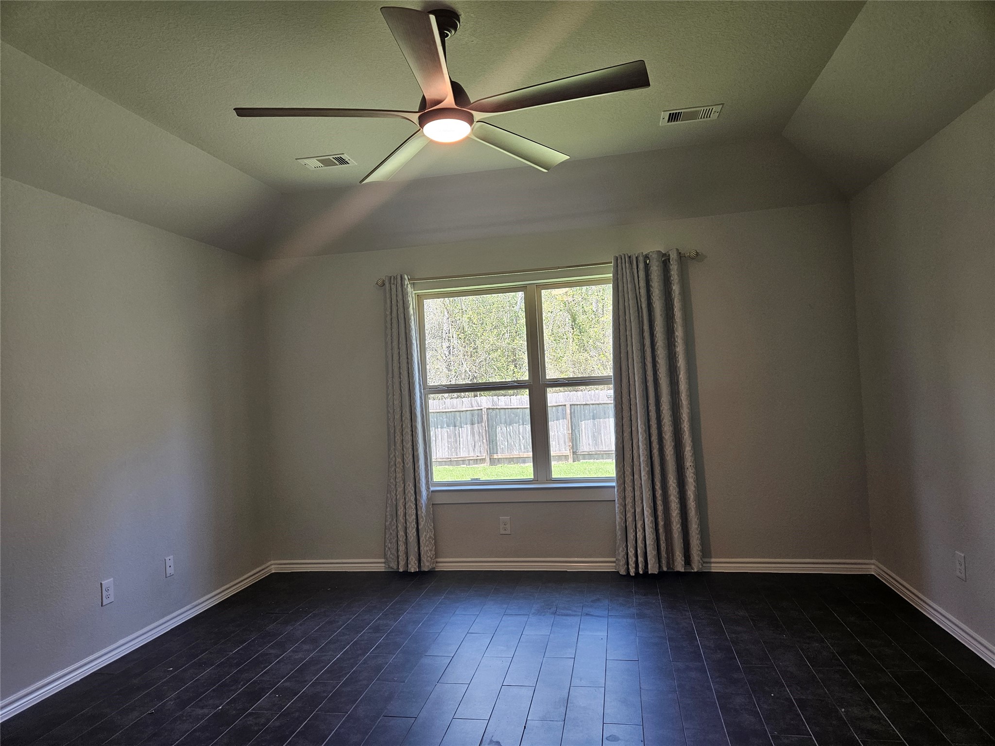 2833 Bretton Woods Drive Property Photo 11