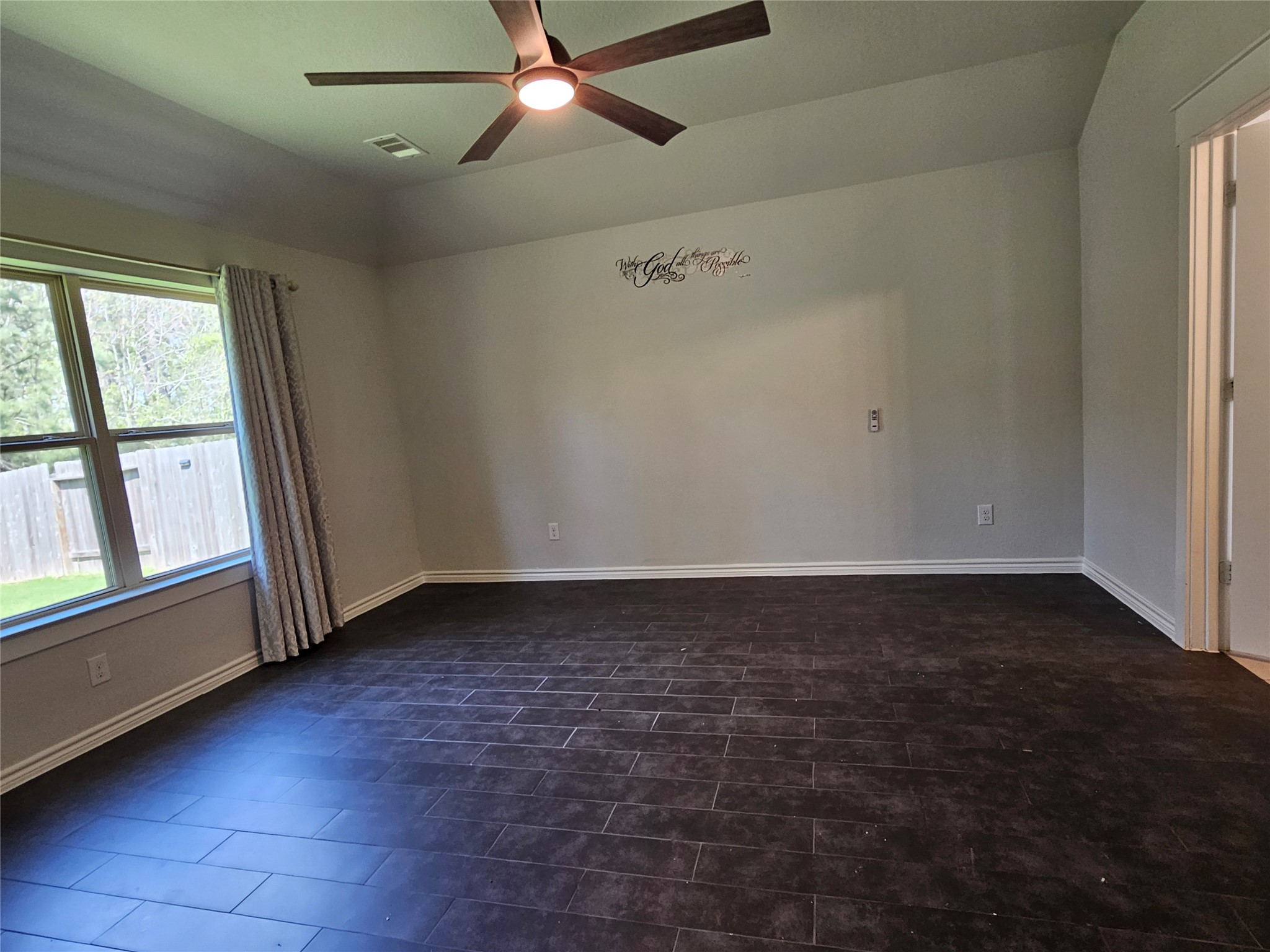 2833 Bretton Woods Drive Property Photo 13