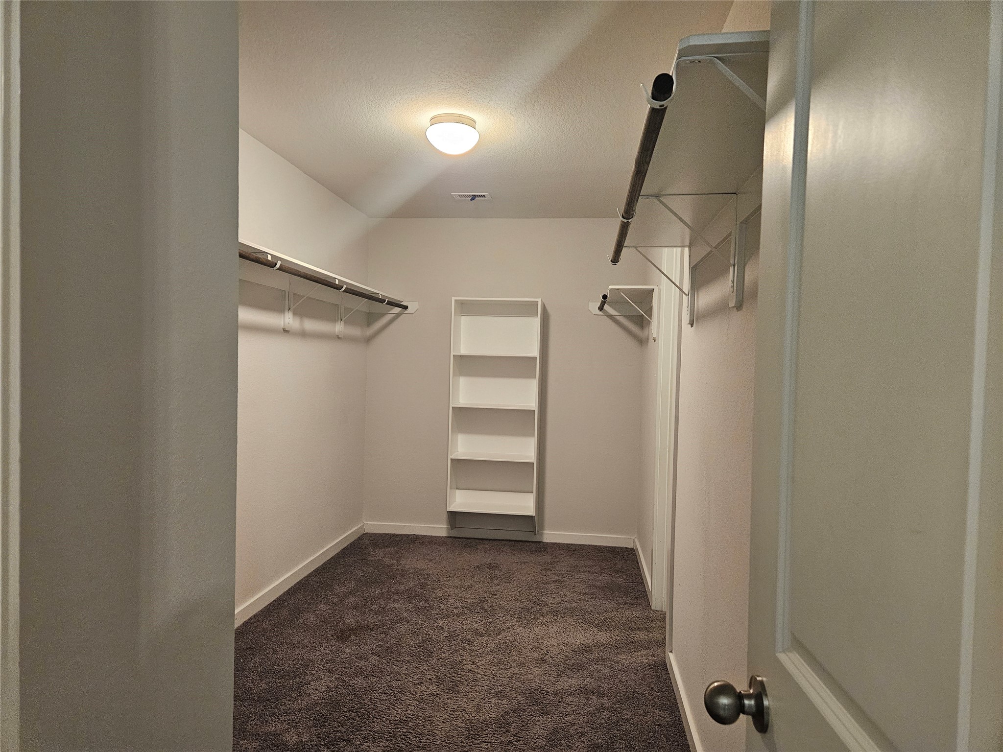 2833 Bretton Woods Drive Property Photo 18