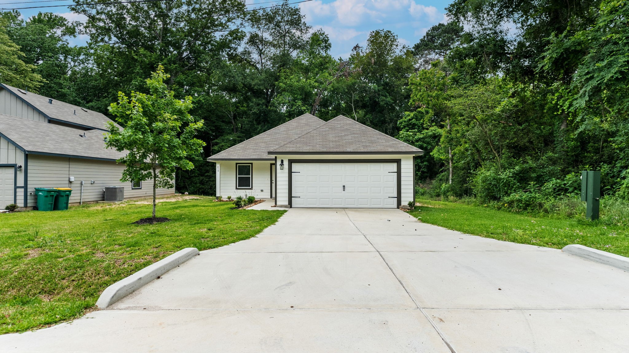 410 Pimmit Hill Run Property Photo 2