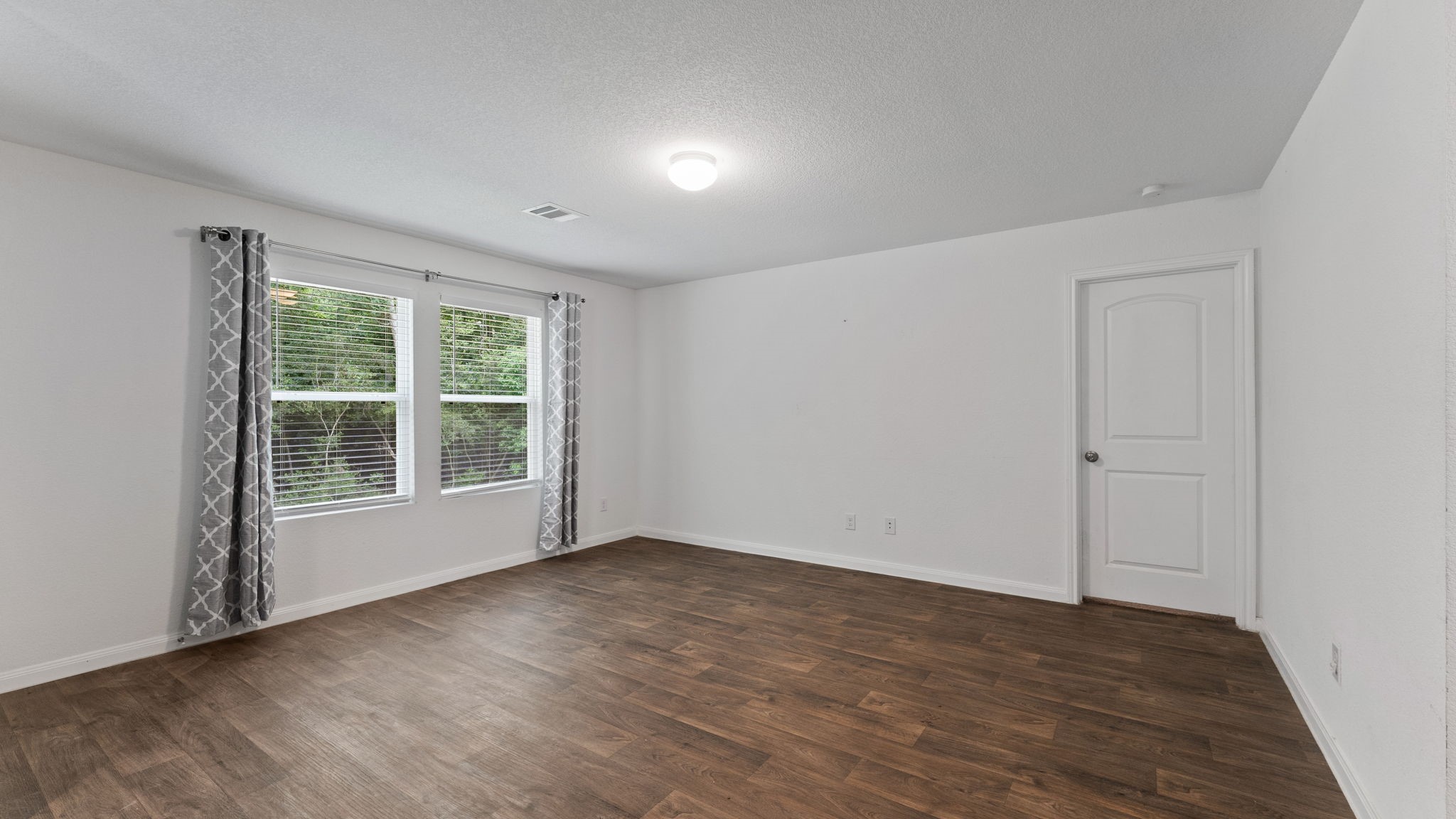 410 Pimmit Hill Run Property Photo 11