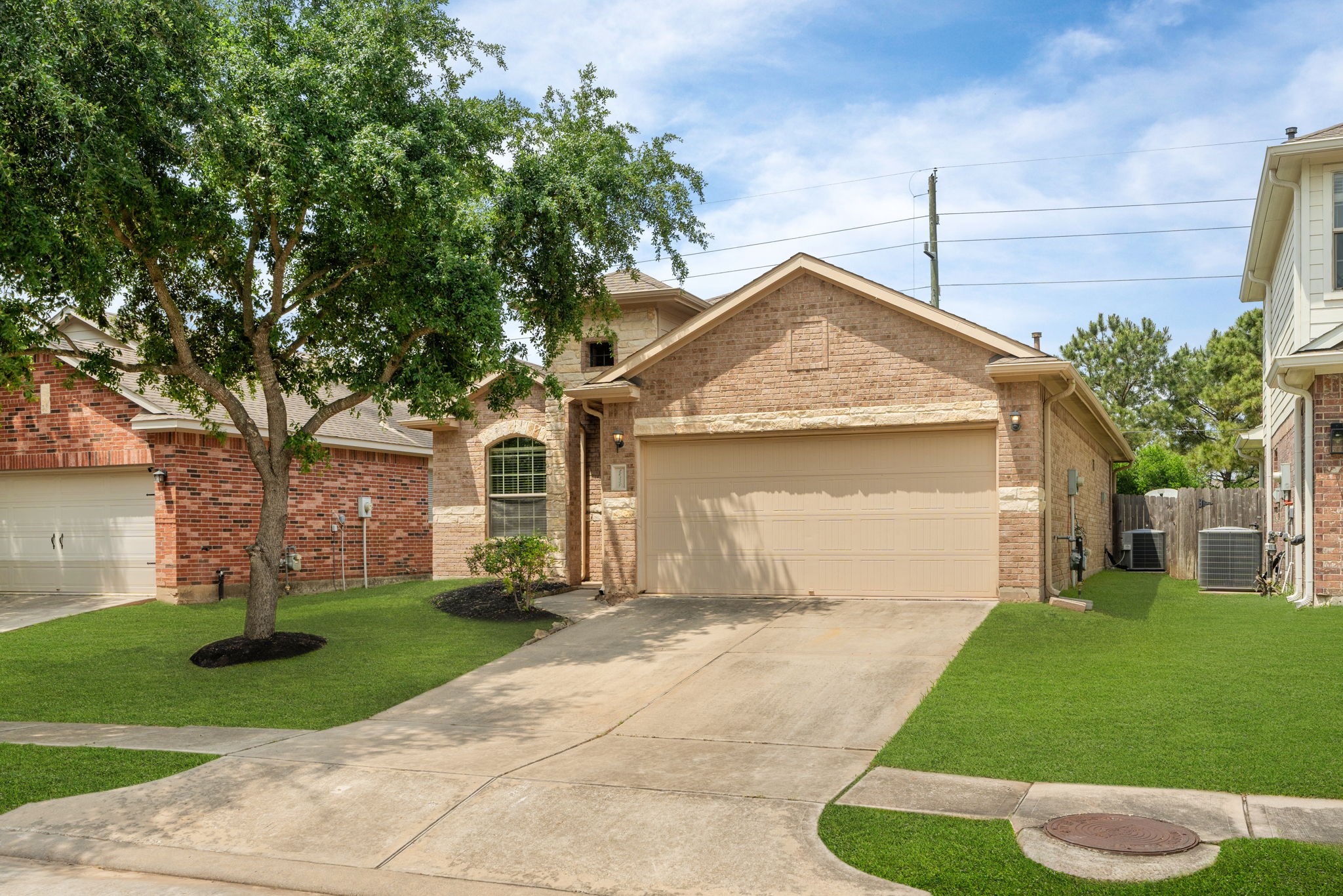 26350 Longview Creek Drive Property Photo 2