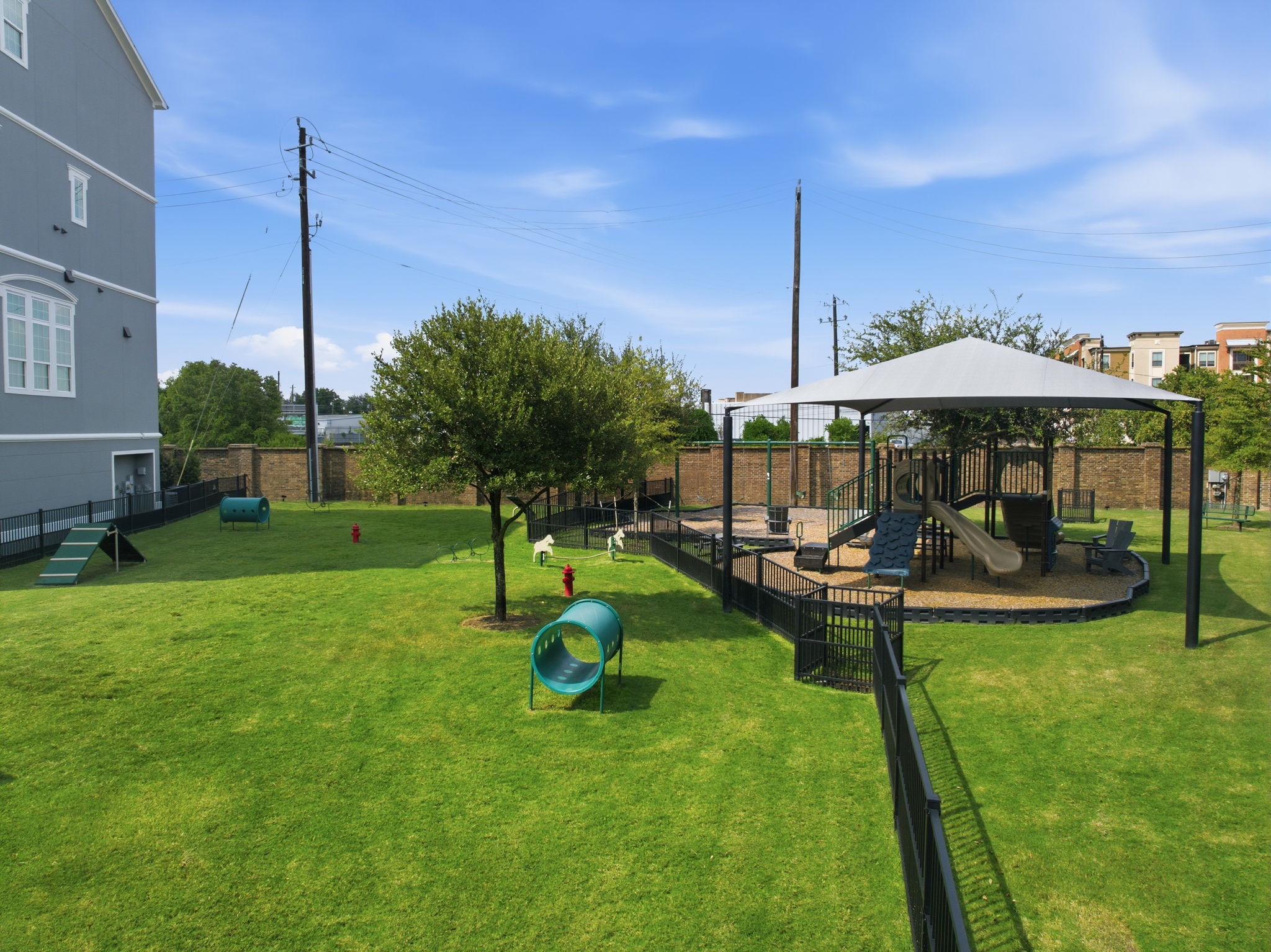 933 Blackshire Lane Property Photo 41