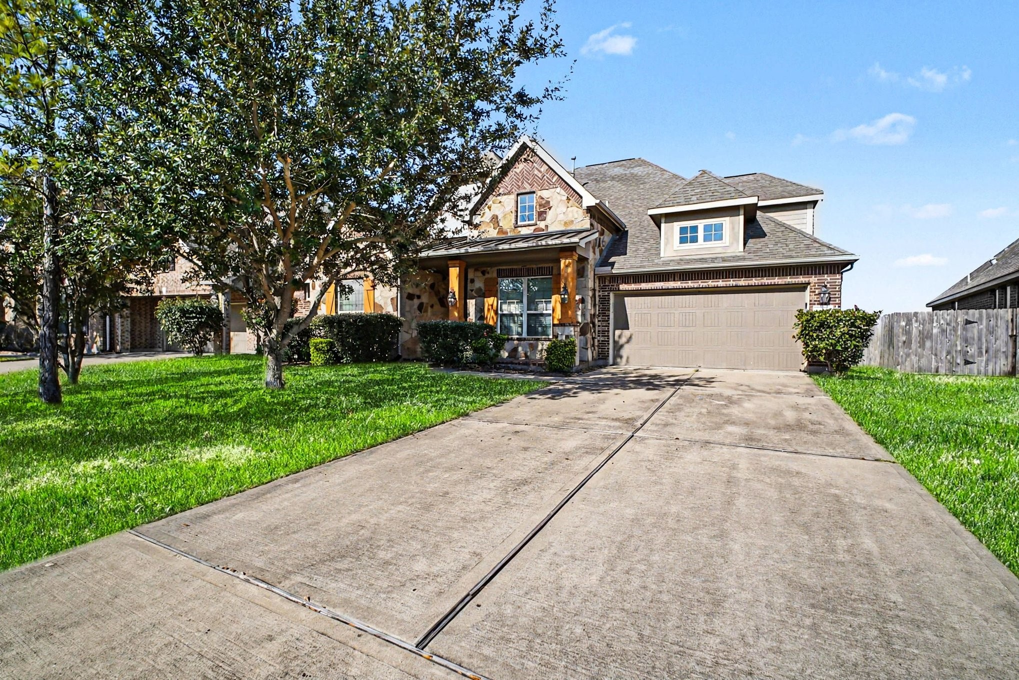 13303 Kemper Rock Court Property Photo 1
