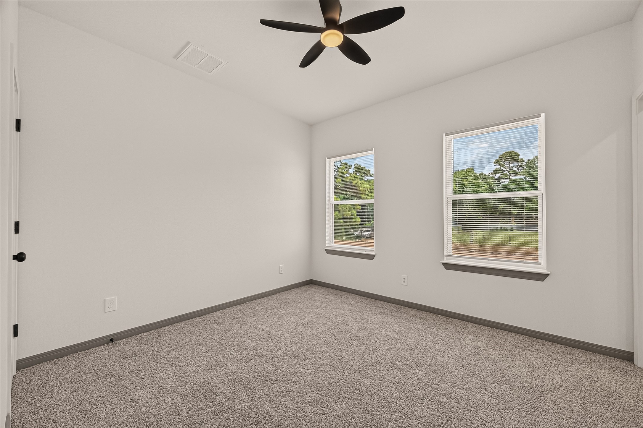 8306 Tidwell Road B Property Photo 17