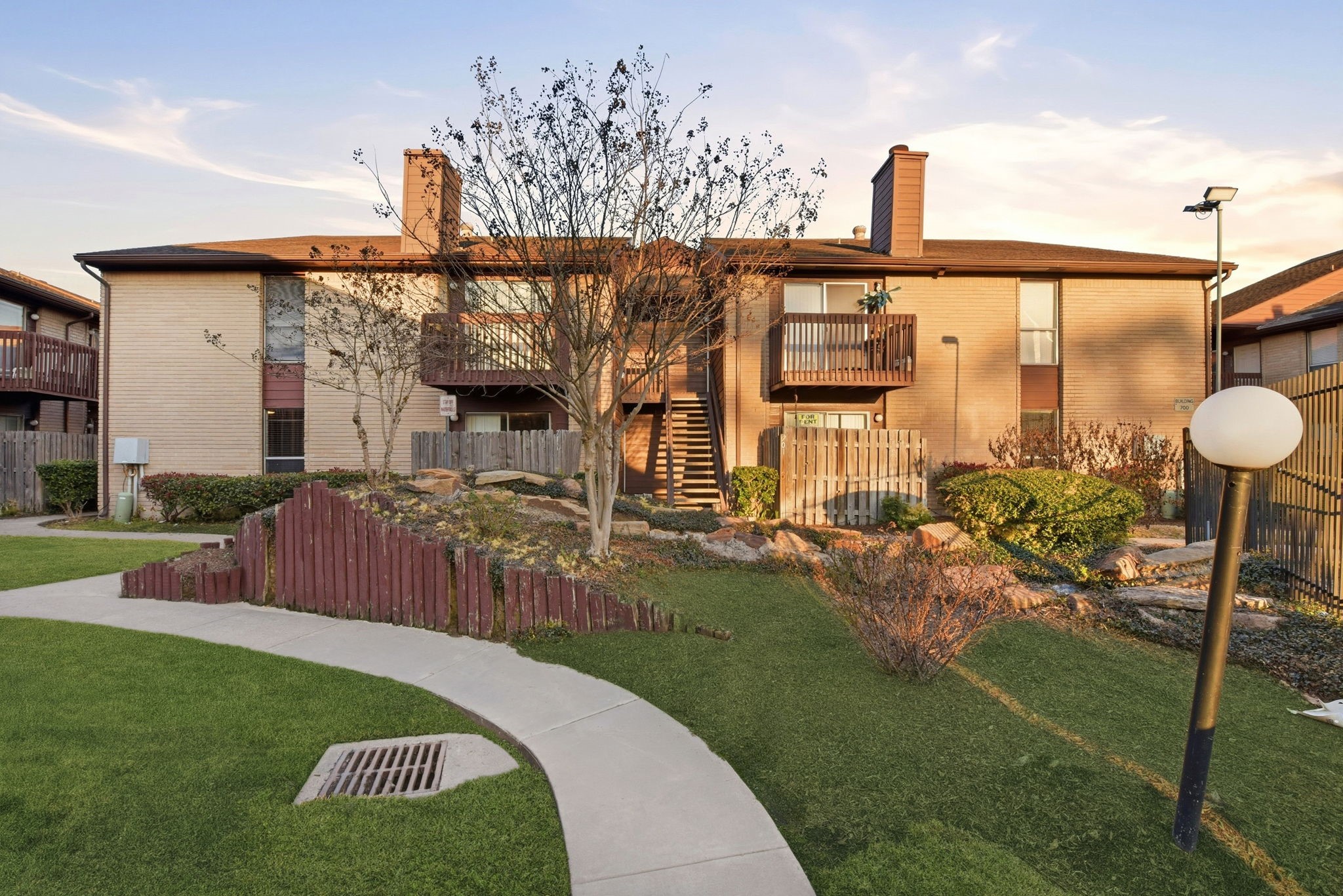 12905 Woodforest Boulevard 711 Property Photo 2