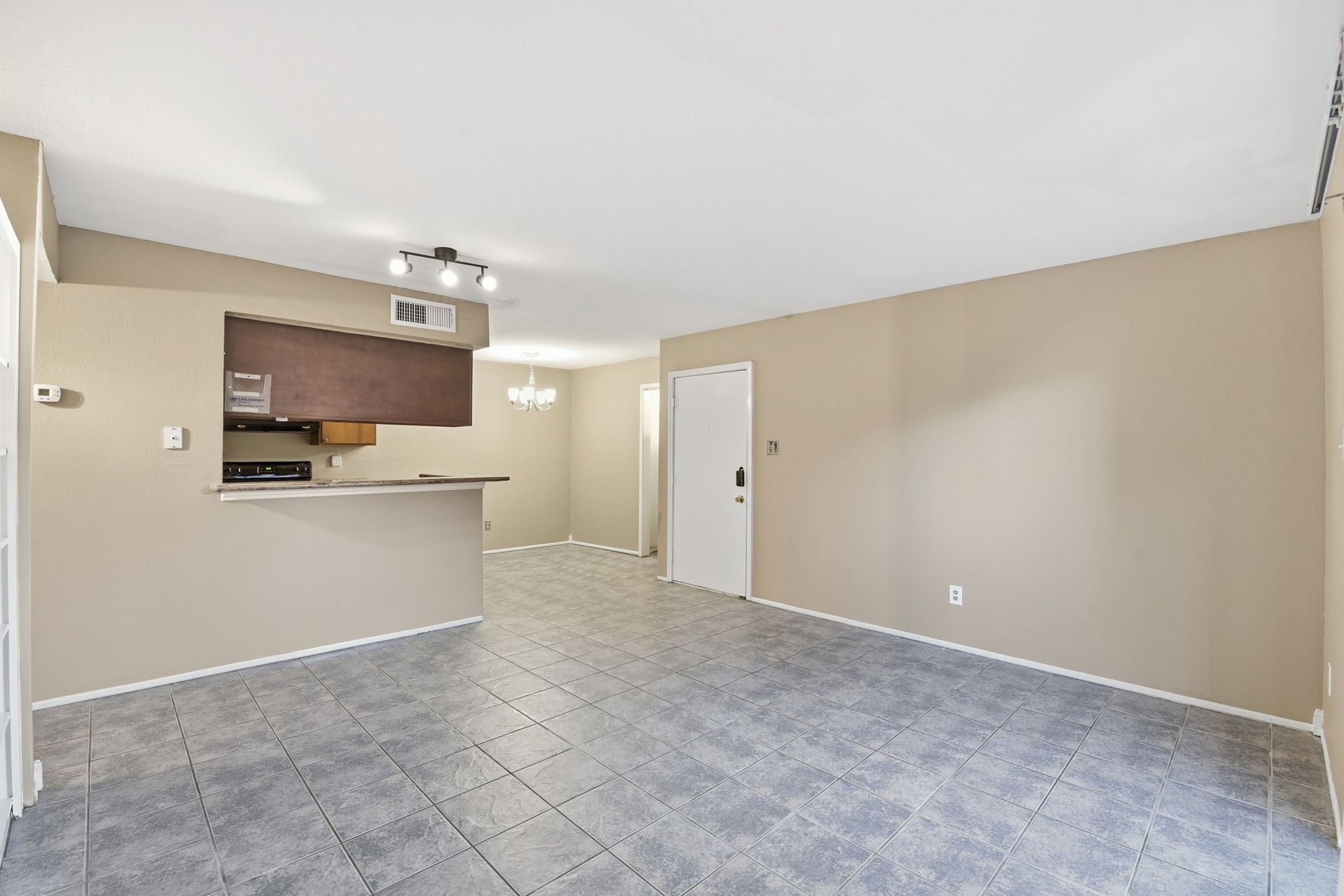 12905 Woodforest Boulevard 711 Property Photo 7