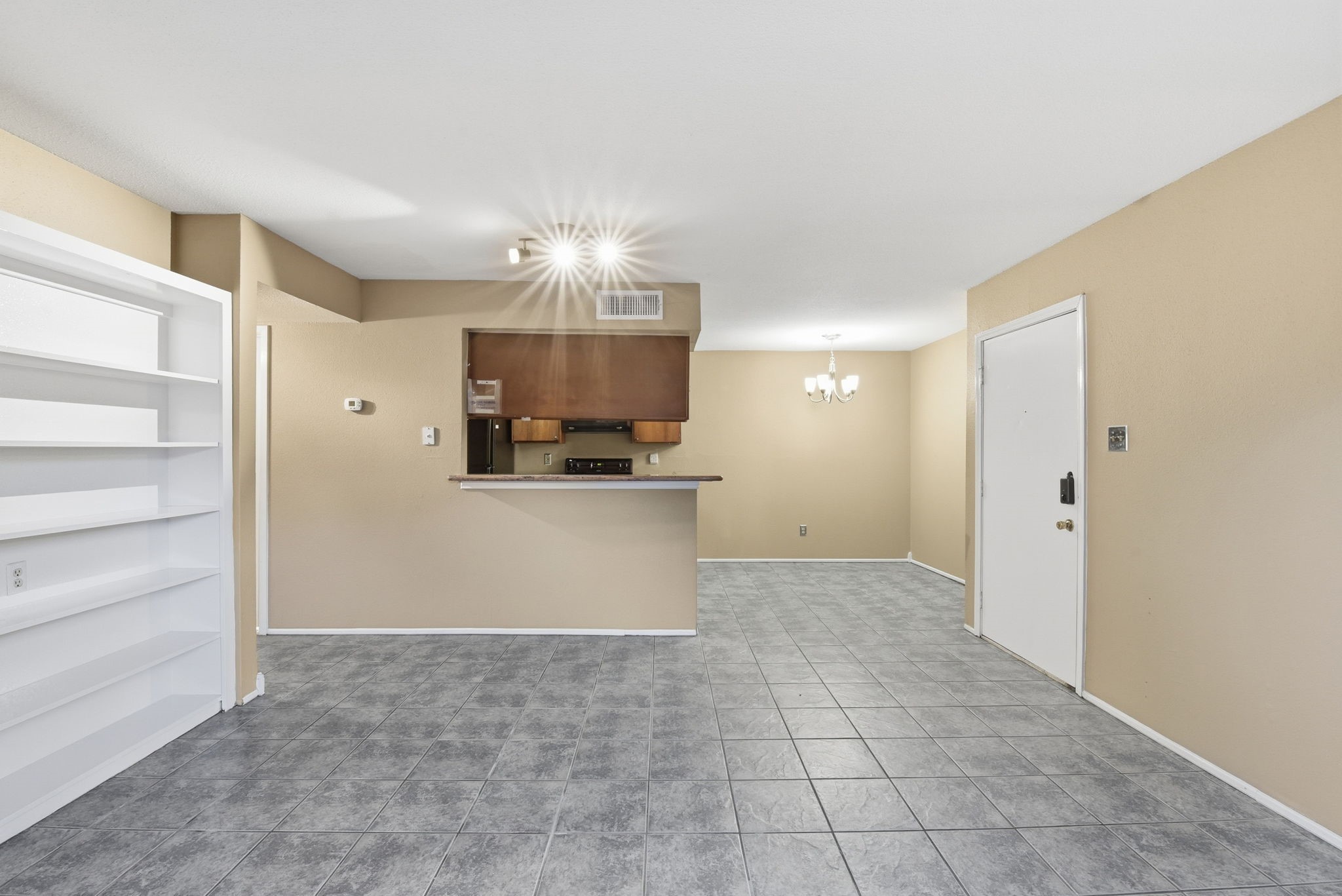 12905 Woodforest Boulevard 711 Property Photo 11