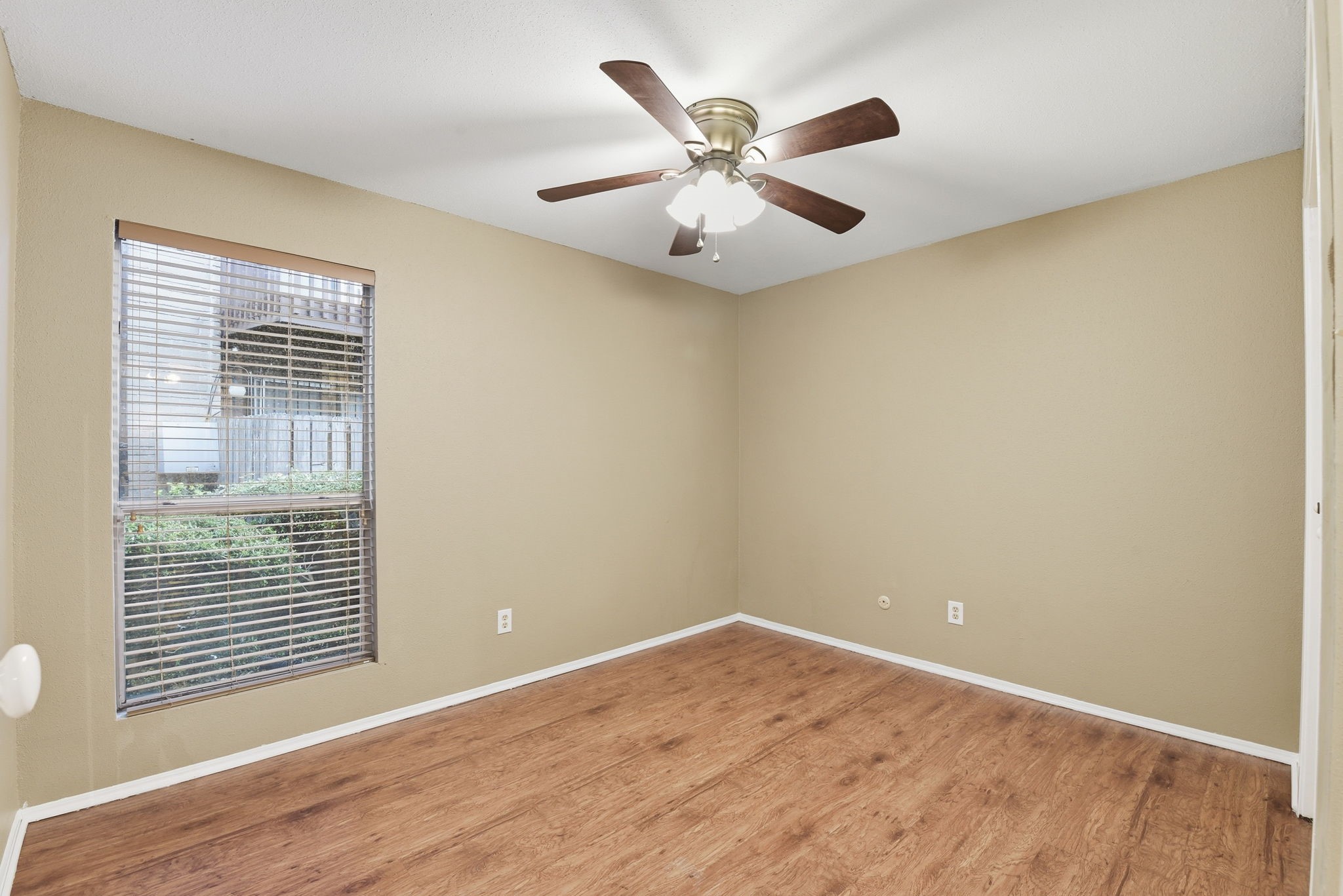 12905 Woodforest Boulevard 711 Property Photo 19