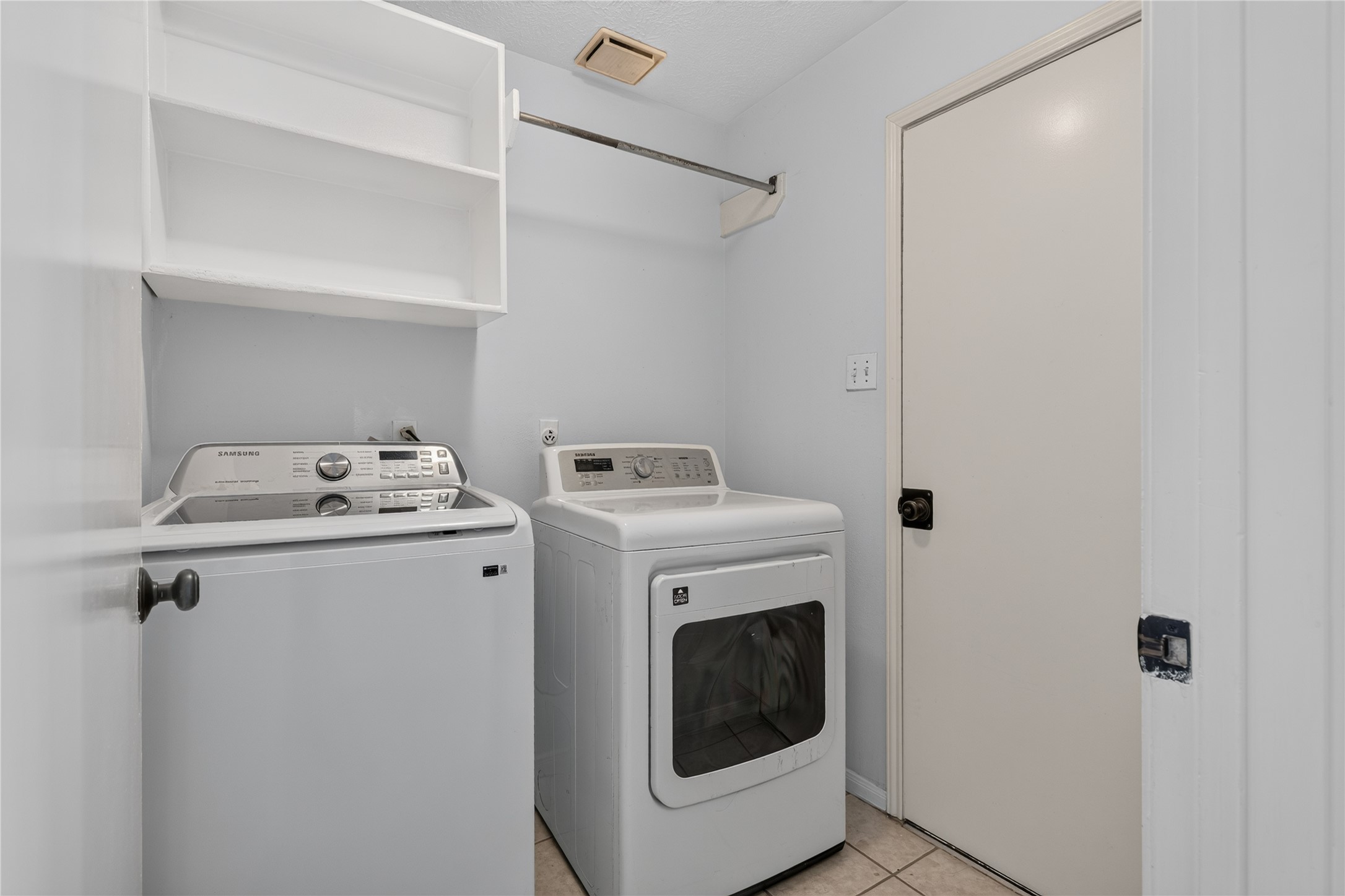 7206 Glen Rosa Drive Property Photo 13