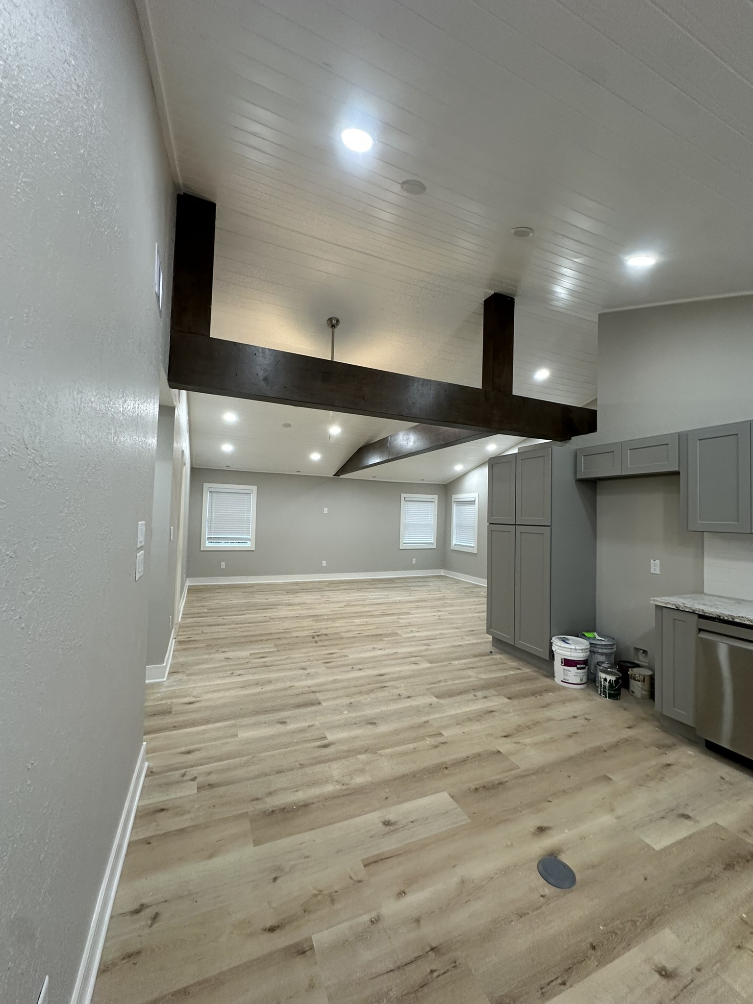8223 Wallis Street Property Photo 28