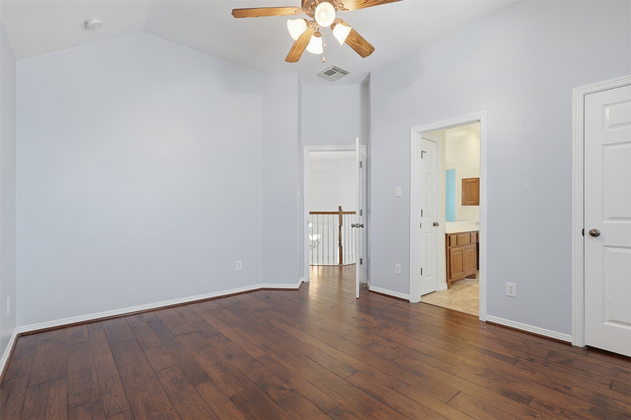 1906 Lake Grayson Drive Property Photo 34