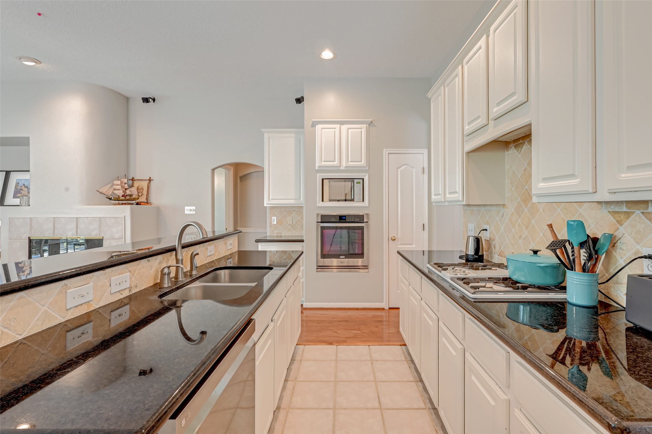 1107 Parkhaven Lane Property Photo 6