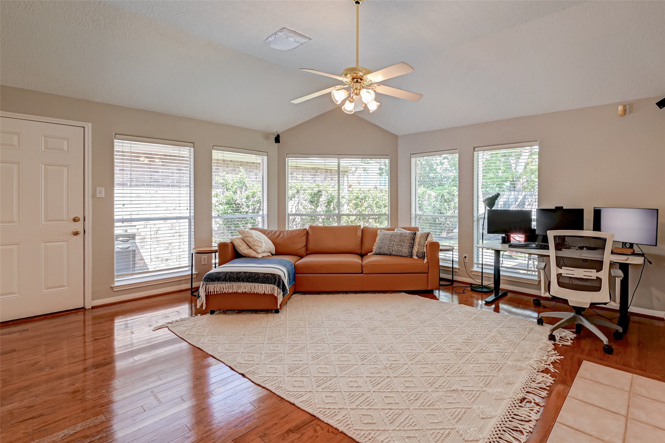 1107 Parkhaven Lane Property Photo 10