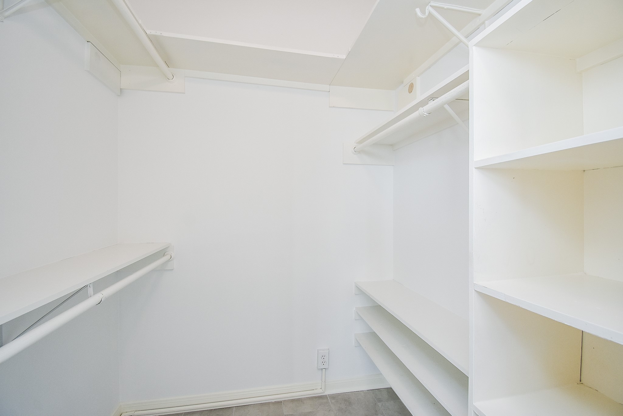 3350 Mccue Road 1801 Property Photo 22