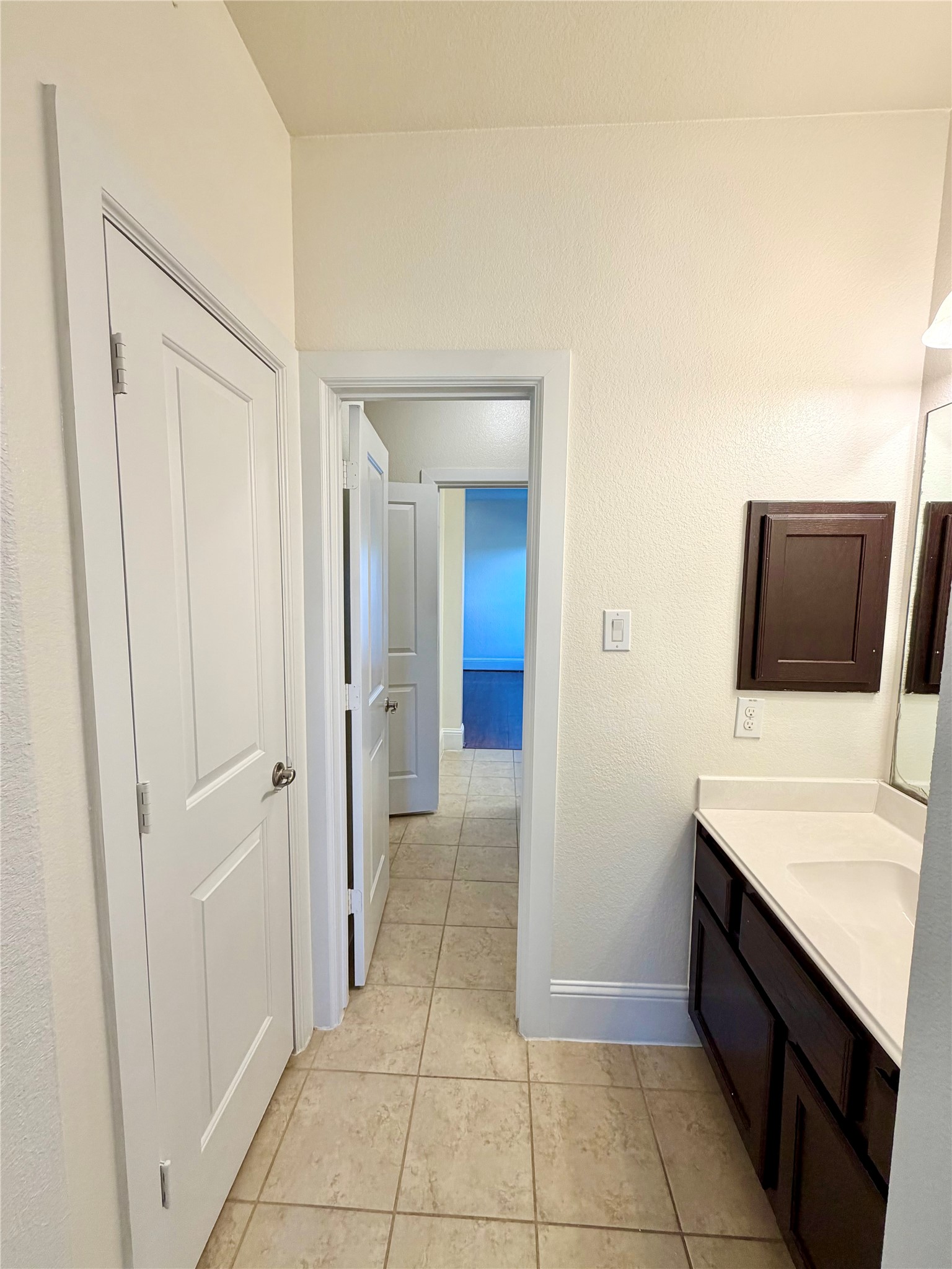 4526 Broken Rock Lane Property Photo 28