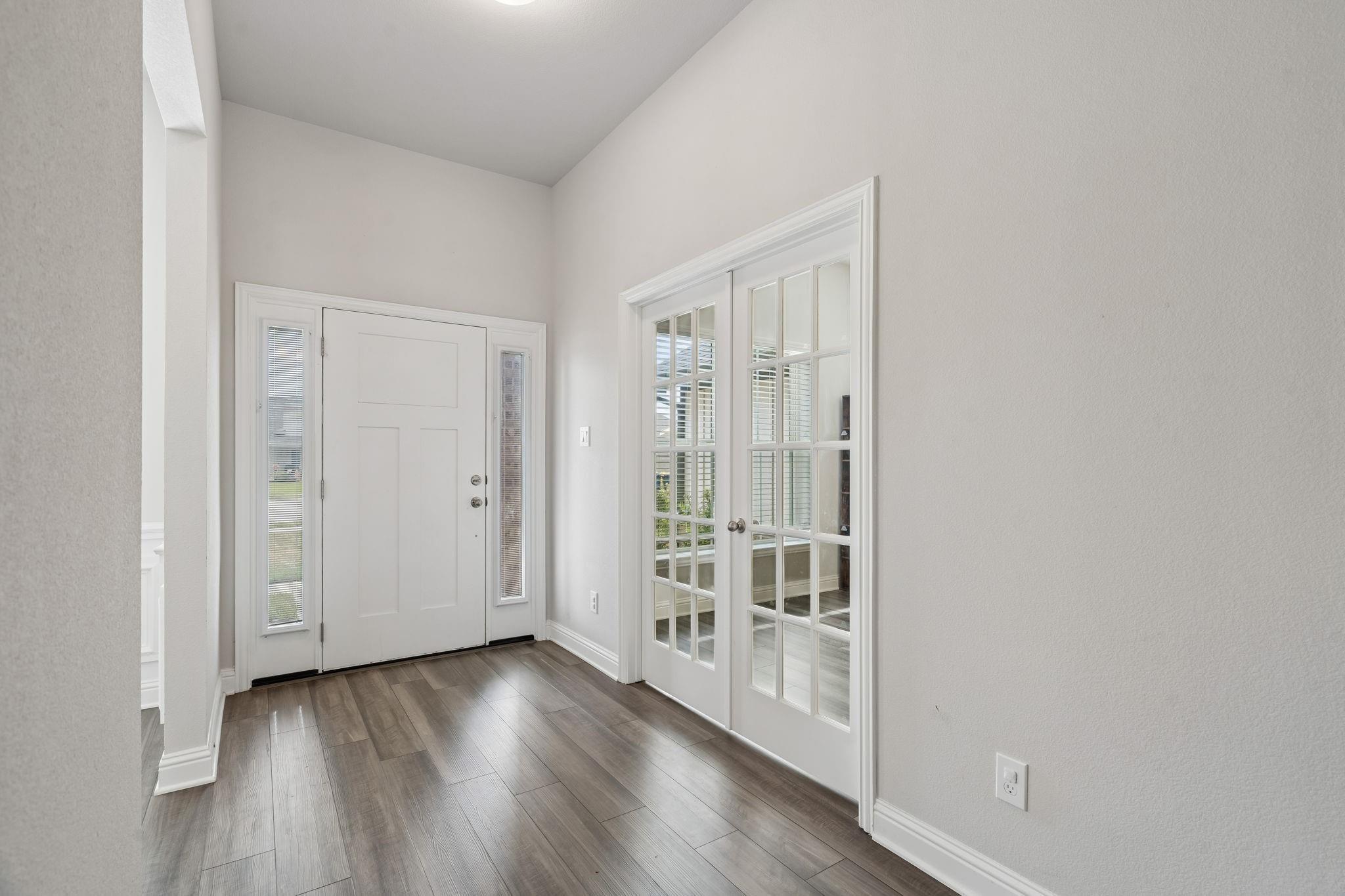 10 Gemstone Court, Angleton Tx 77515 Property Photo 11