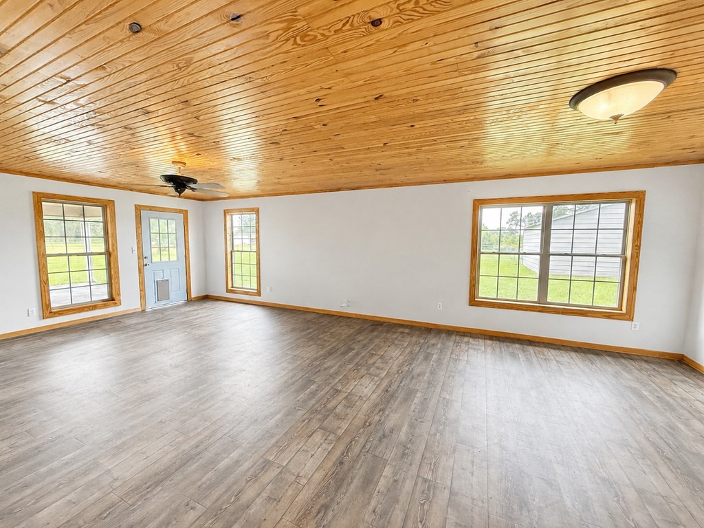 829 Fm 1004 W Property Photo 9
