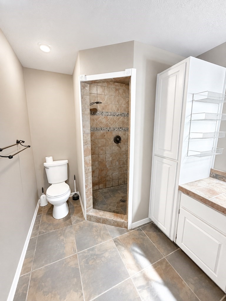 829 Fm 1004 W Property Photo 13