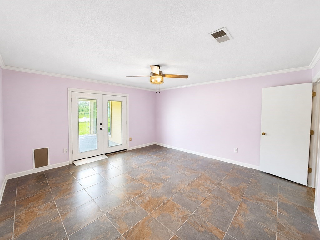 829 Fm 1004 W Property Photo 15