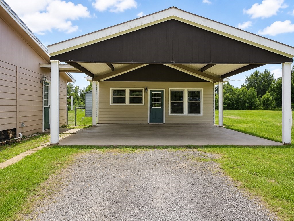 829 Fm 1004 W Property Photo 21