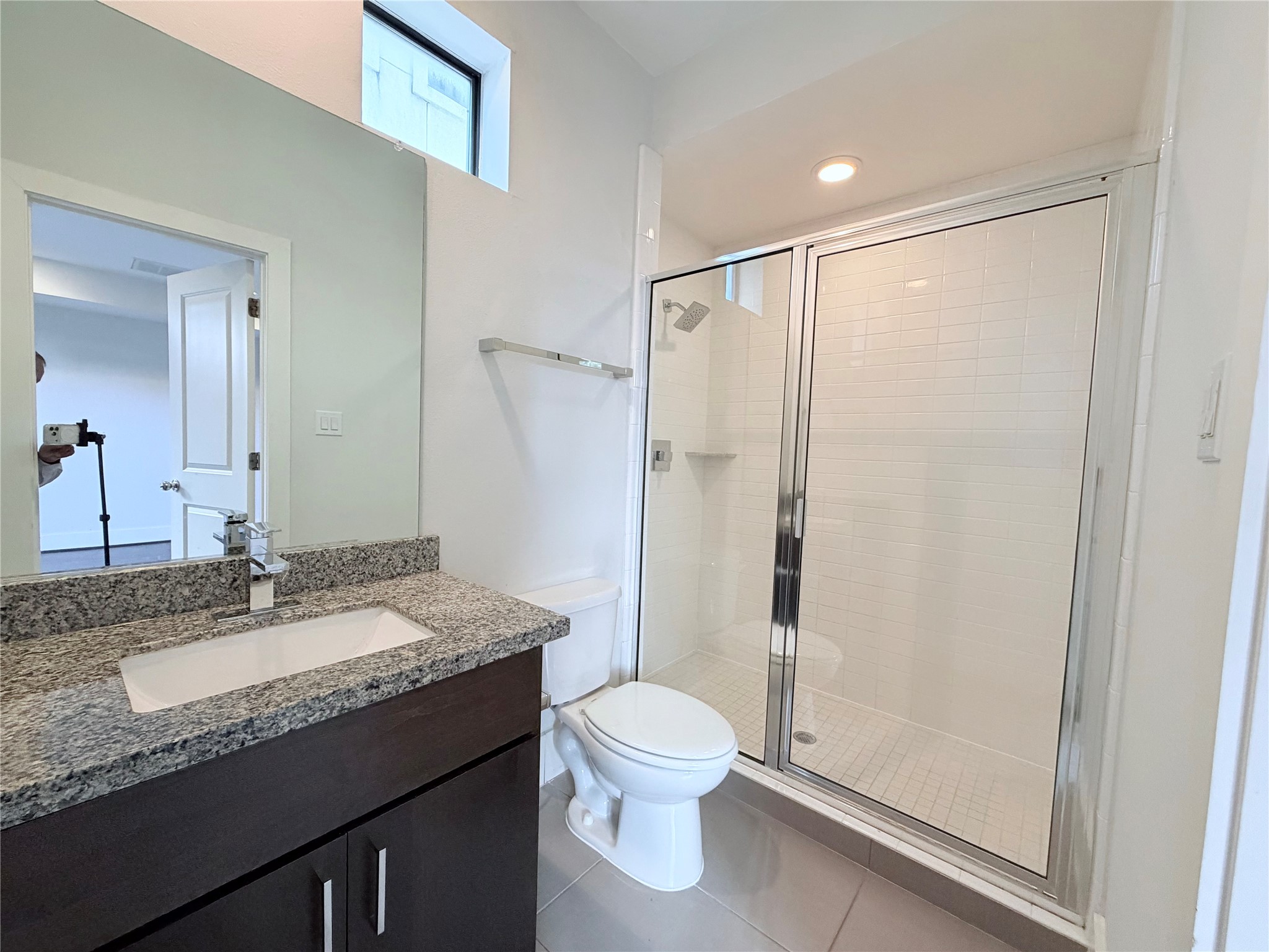 2913 Leeland Street Property Photo 8