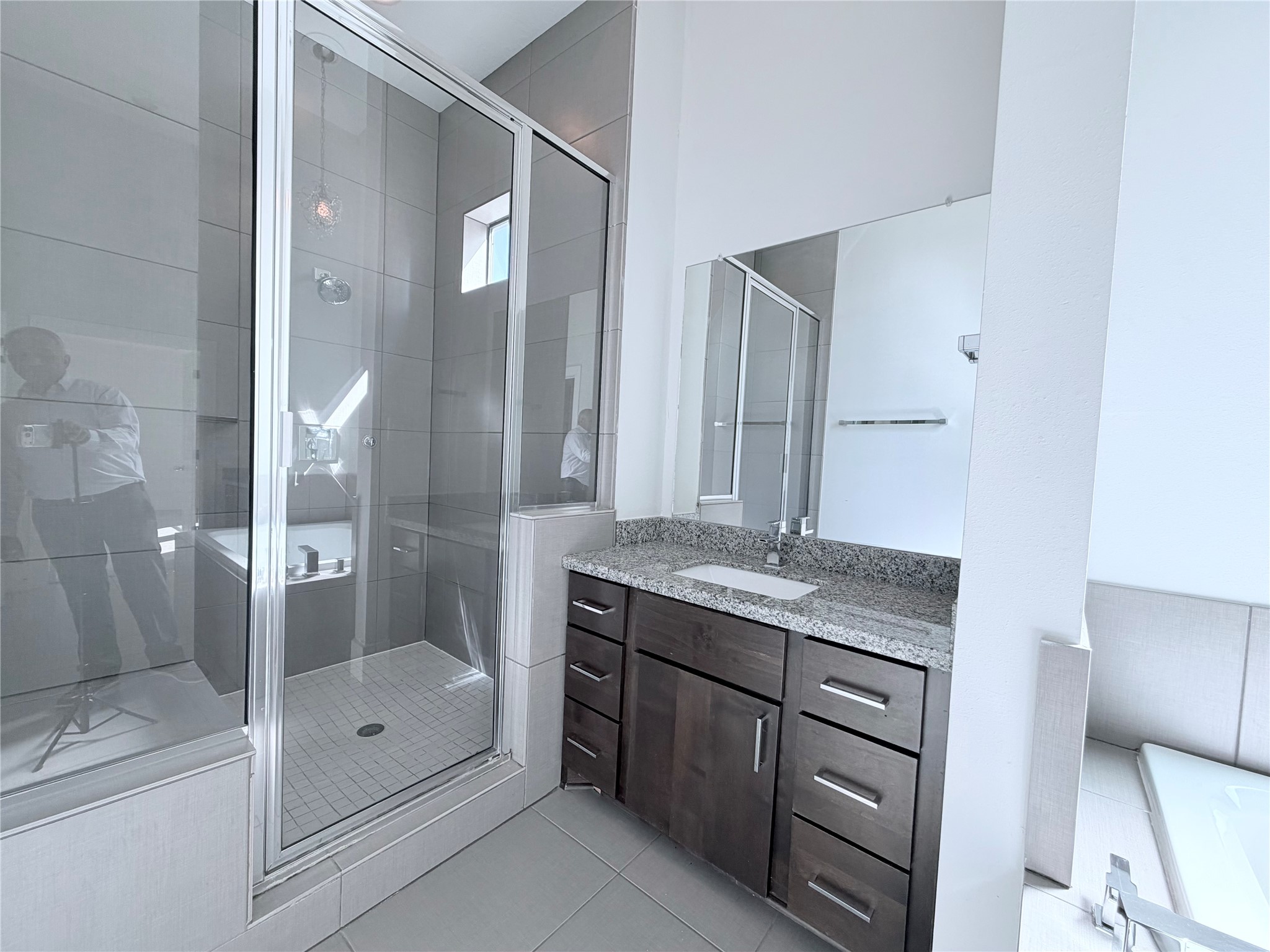2913 Leeland Street Property Photo 20