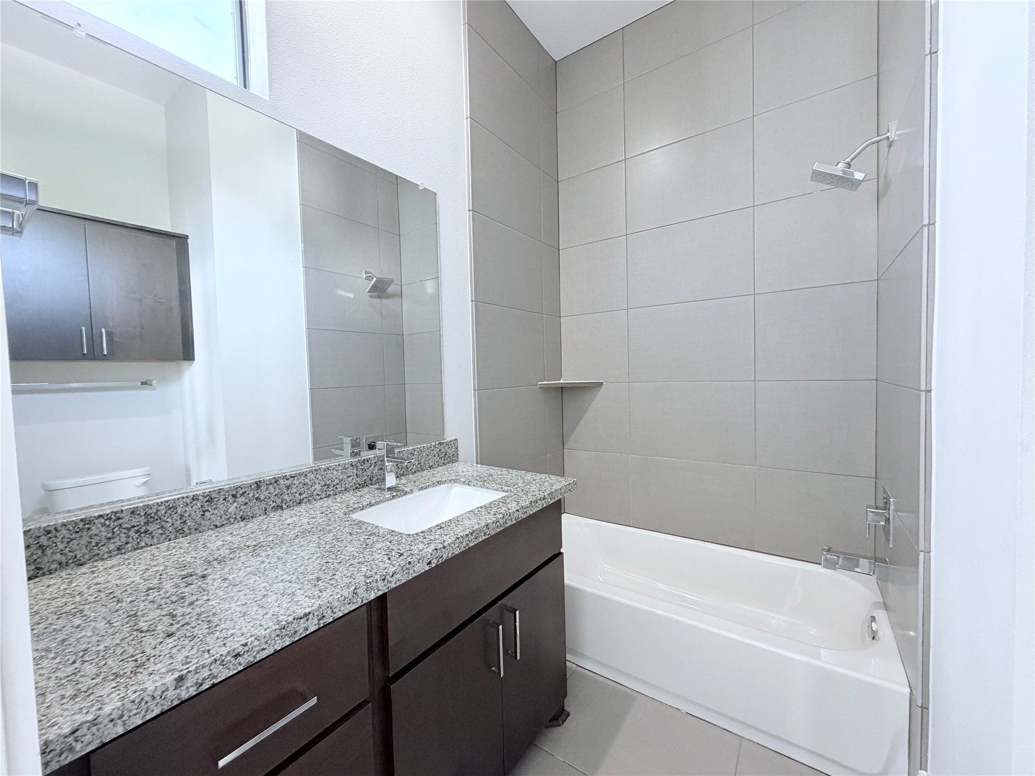 2913 Leeland Street Property Photo 22