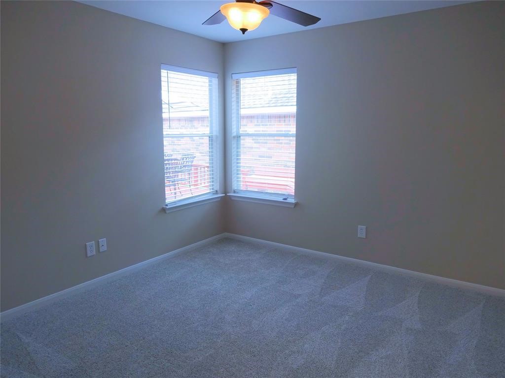 14 Paddock Pines Place Property Photo 19