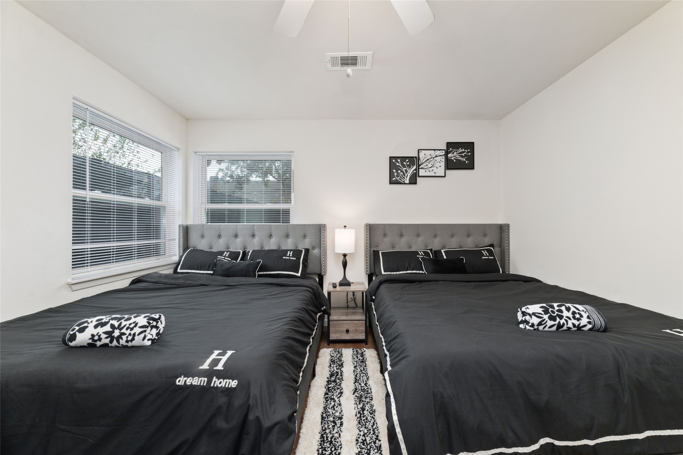 11915 Sea Shore Drive Property Photo 8