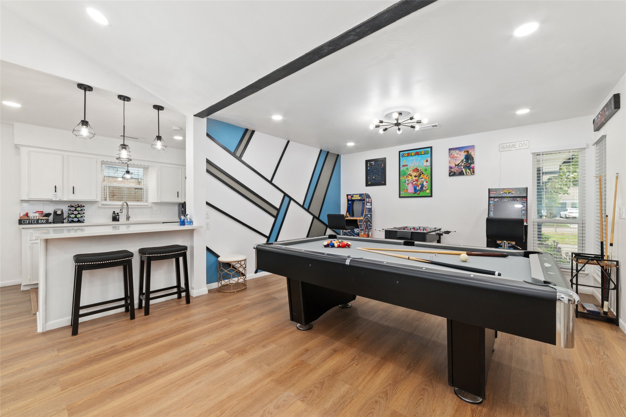 11915 Sea Shore Drive Property Photo 11