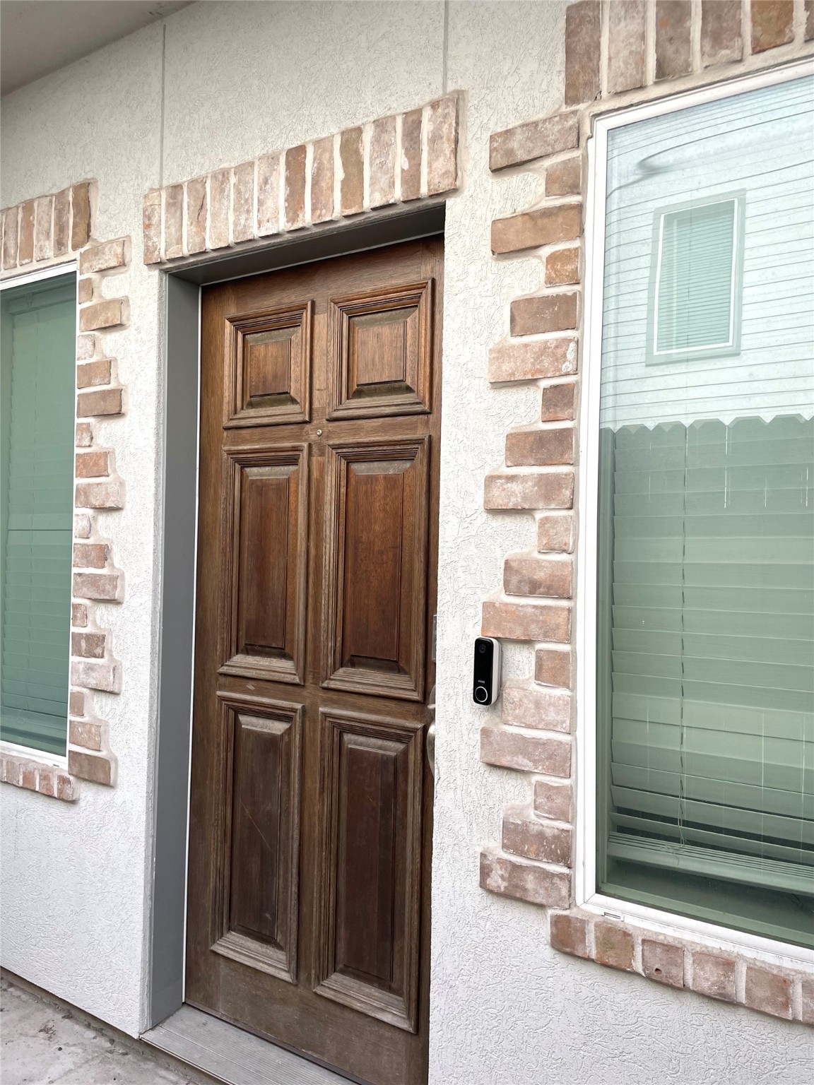 2405 Bastrop Street Property Photo 4